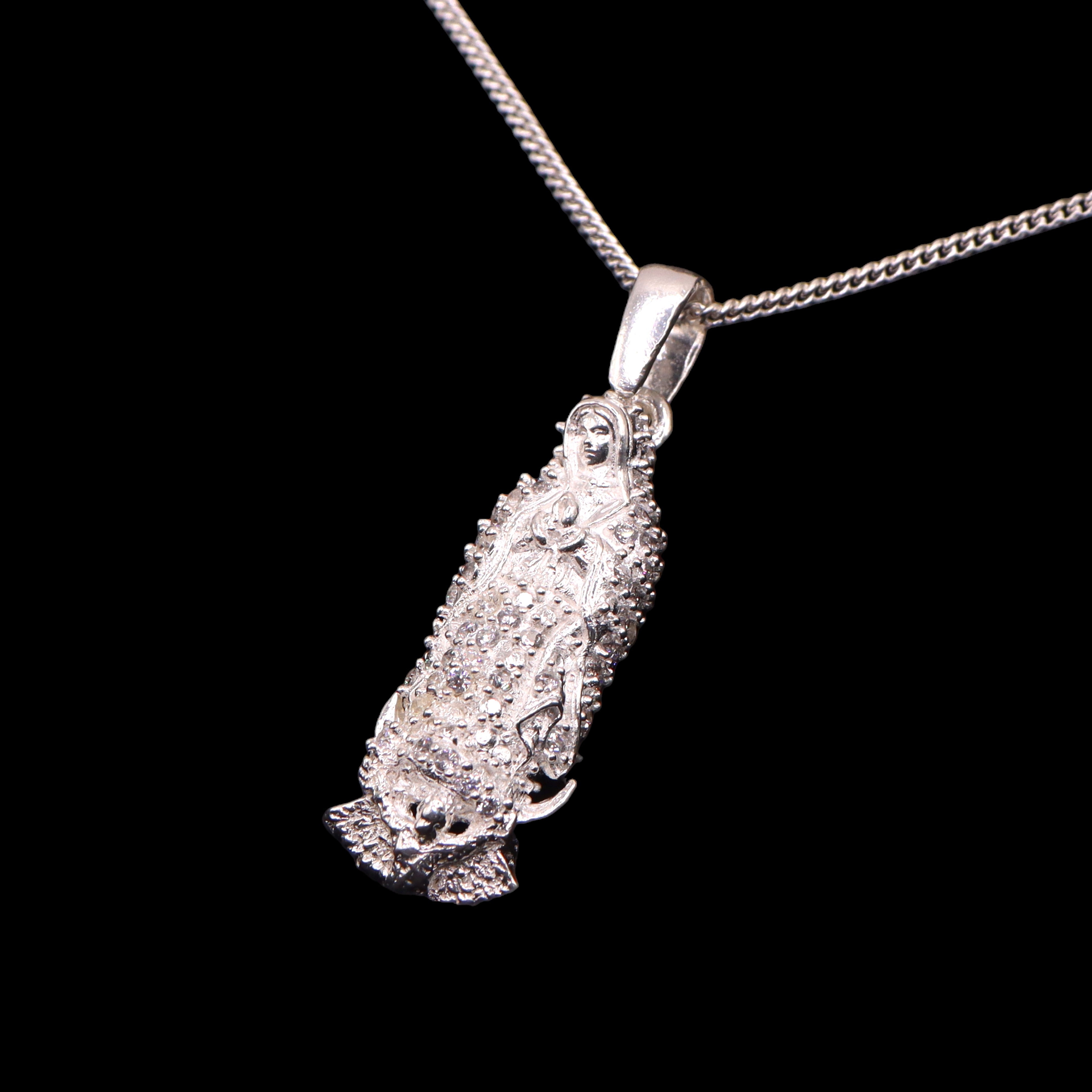 Dije Virgen Pequeña Blanca Plata .925