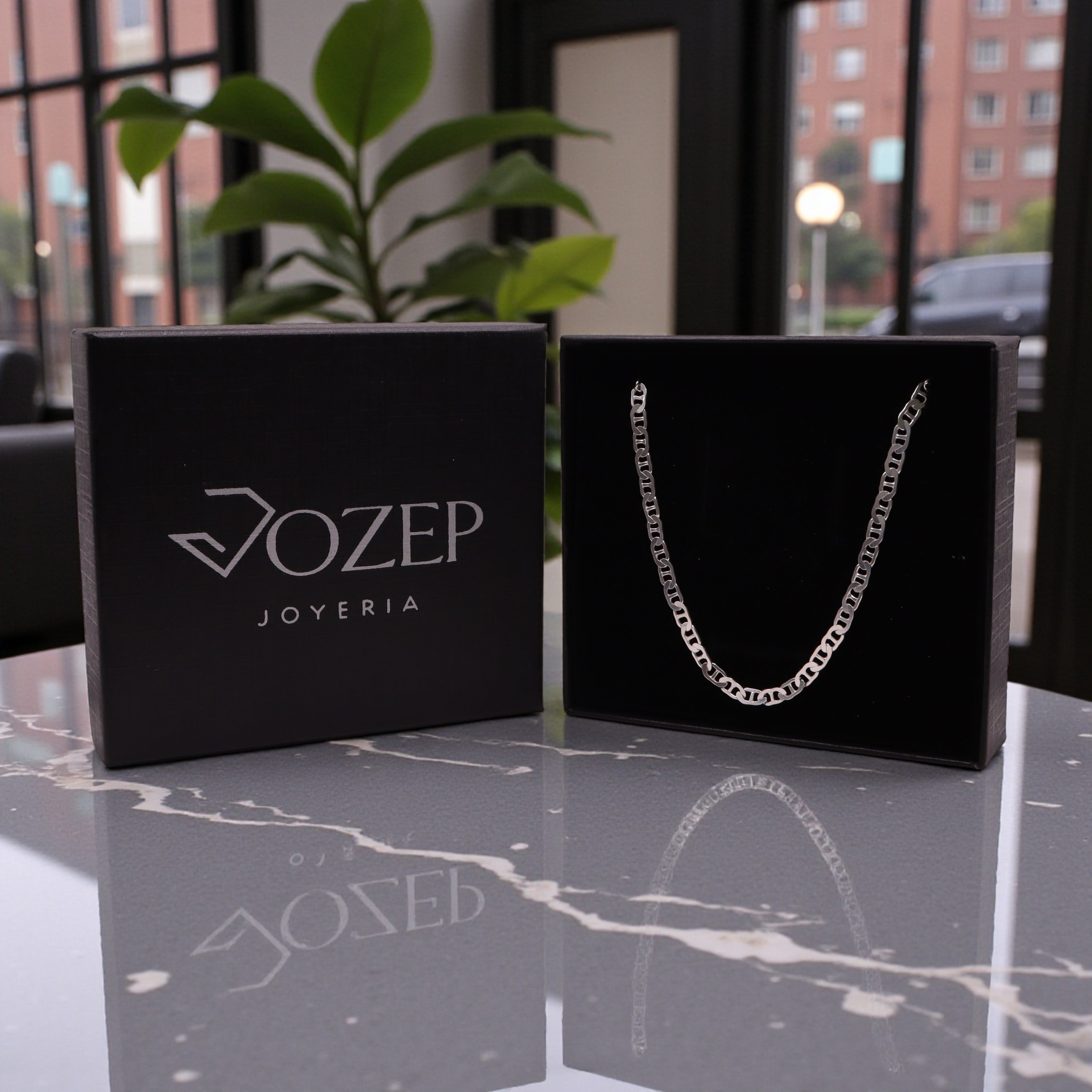 Cadena Gucci Lisa 4 mm Plata .925 55 o 70 cm | Jozep Joyería