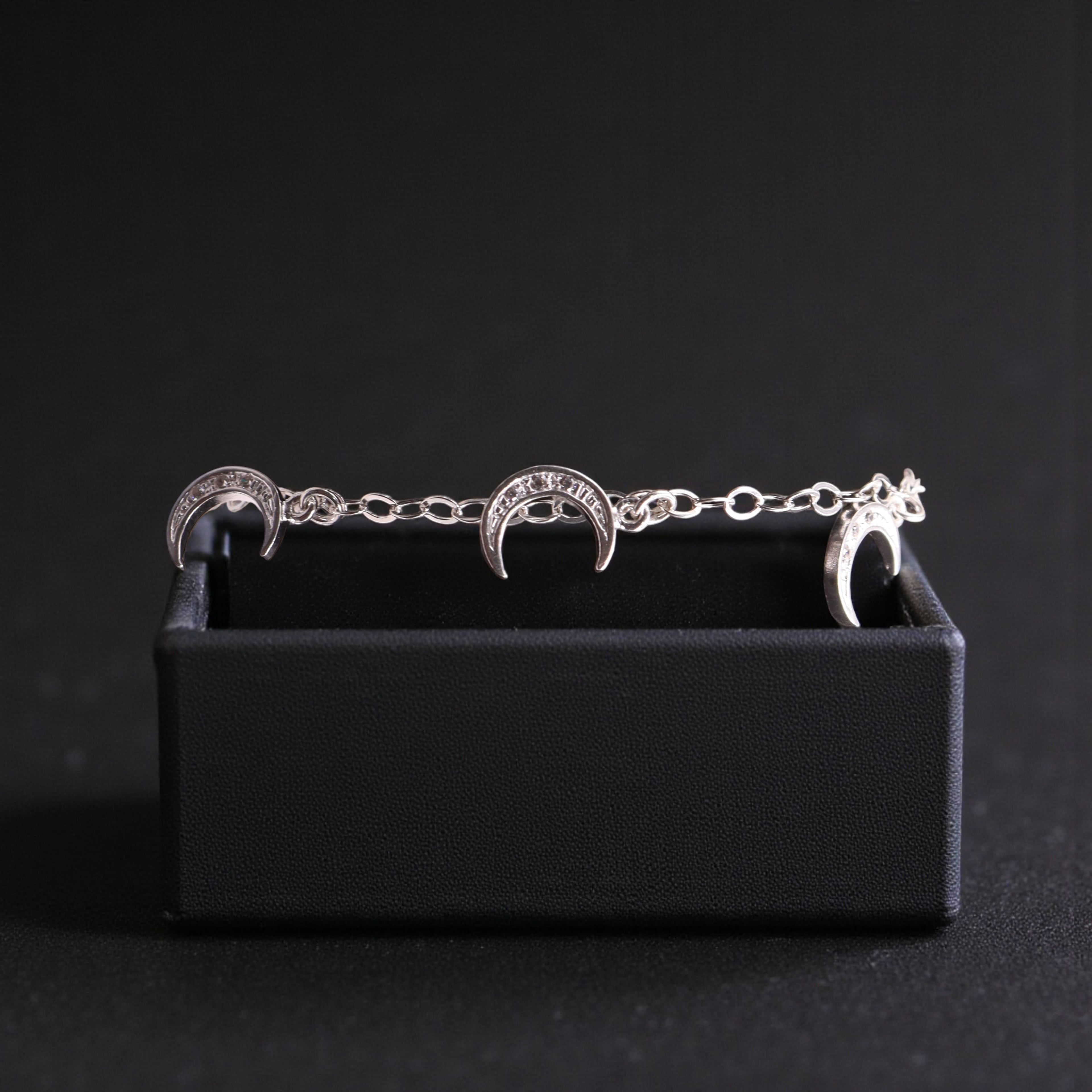 Pulsera Tres Lunas Plata .925 19 cm Jozep Joyería