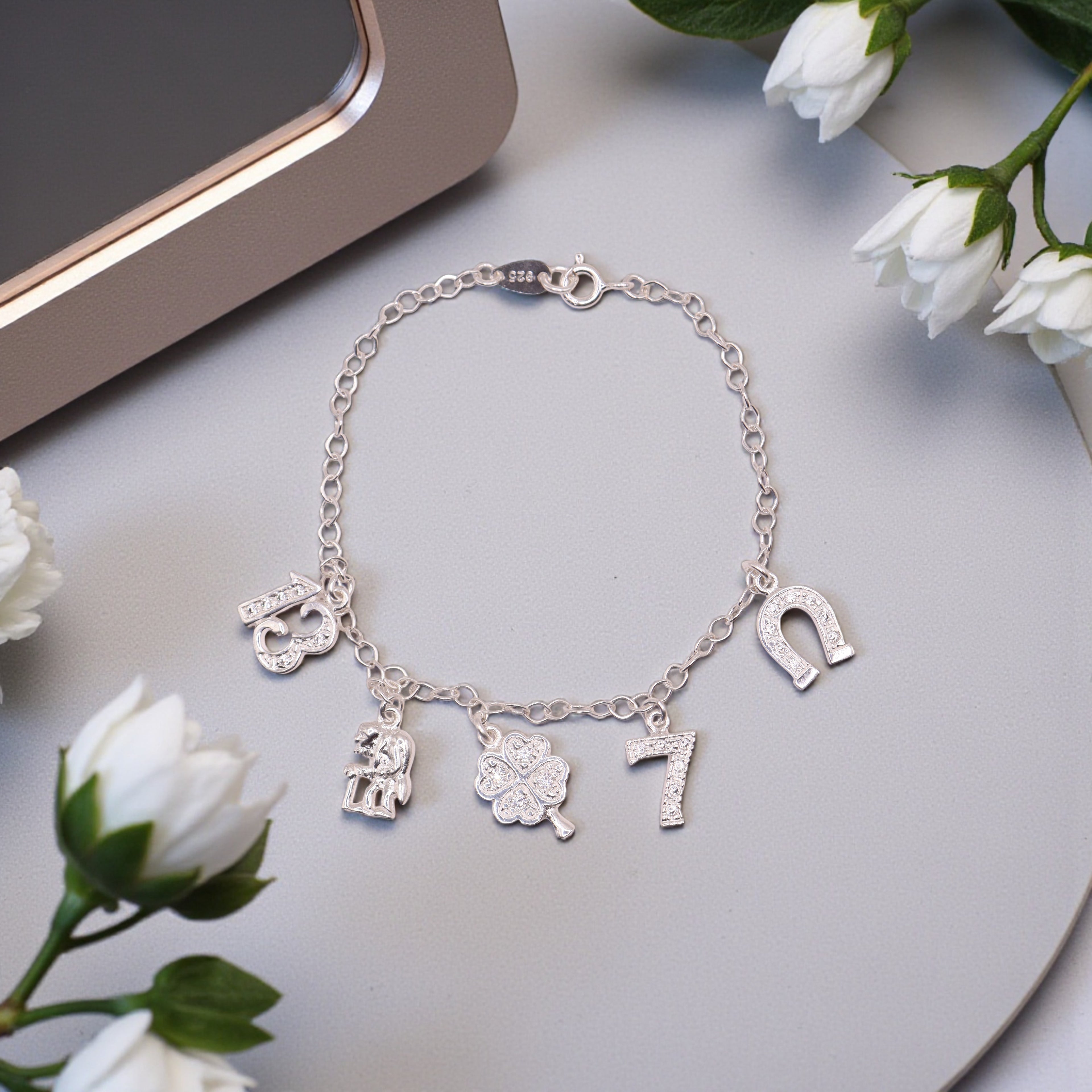 Pulsera Dijes Suerte Plata .925 18 cm  Jozep Joyería