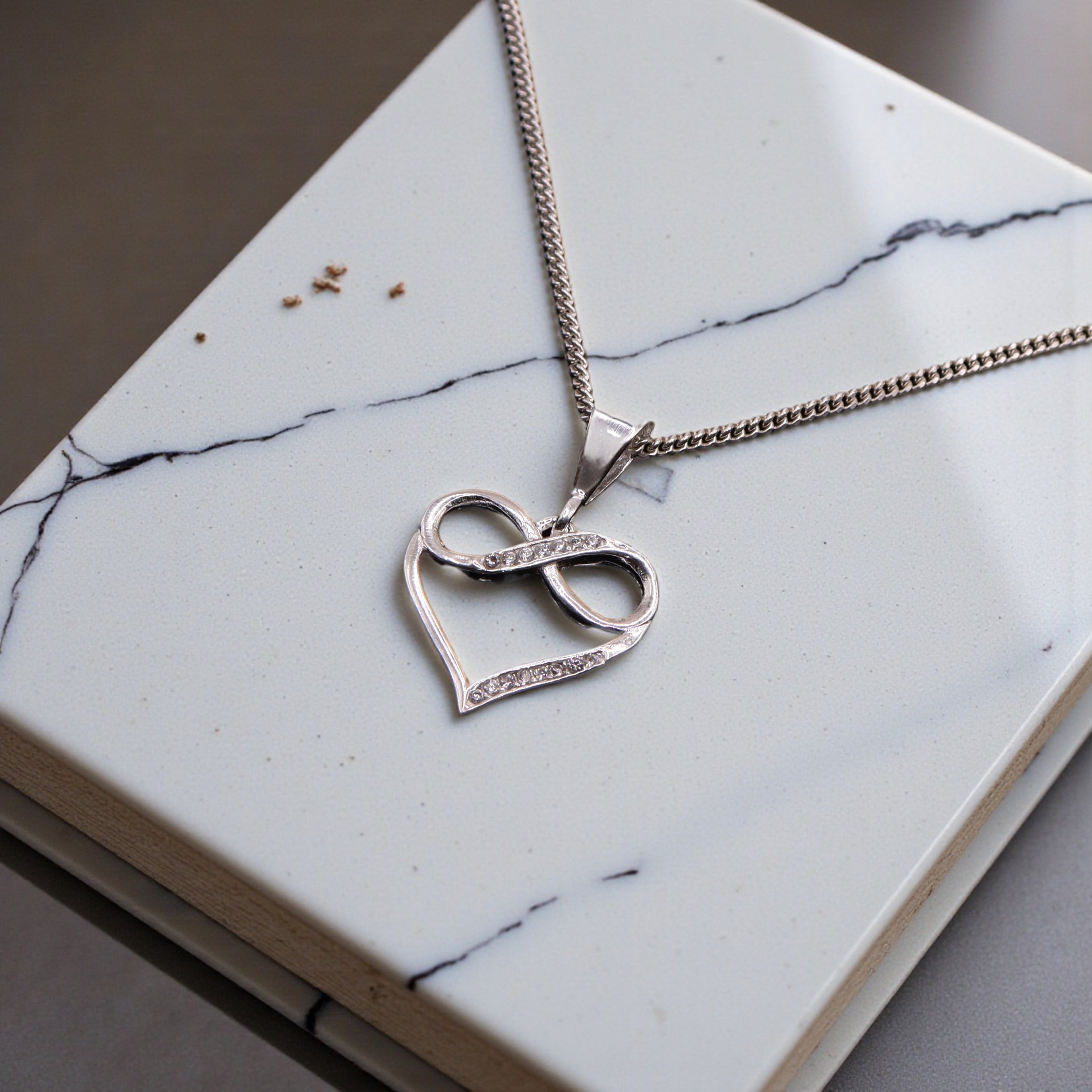 Dije Corazón Infinito Amor Eterno Plata .925 Jozep Joyería