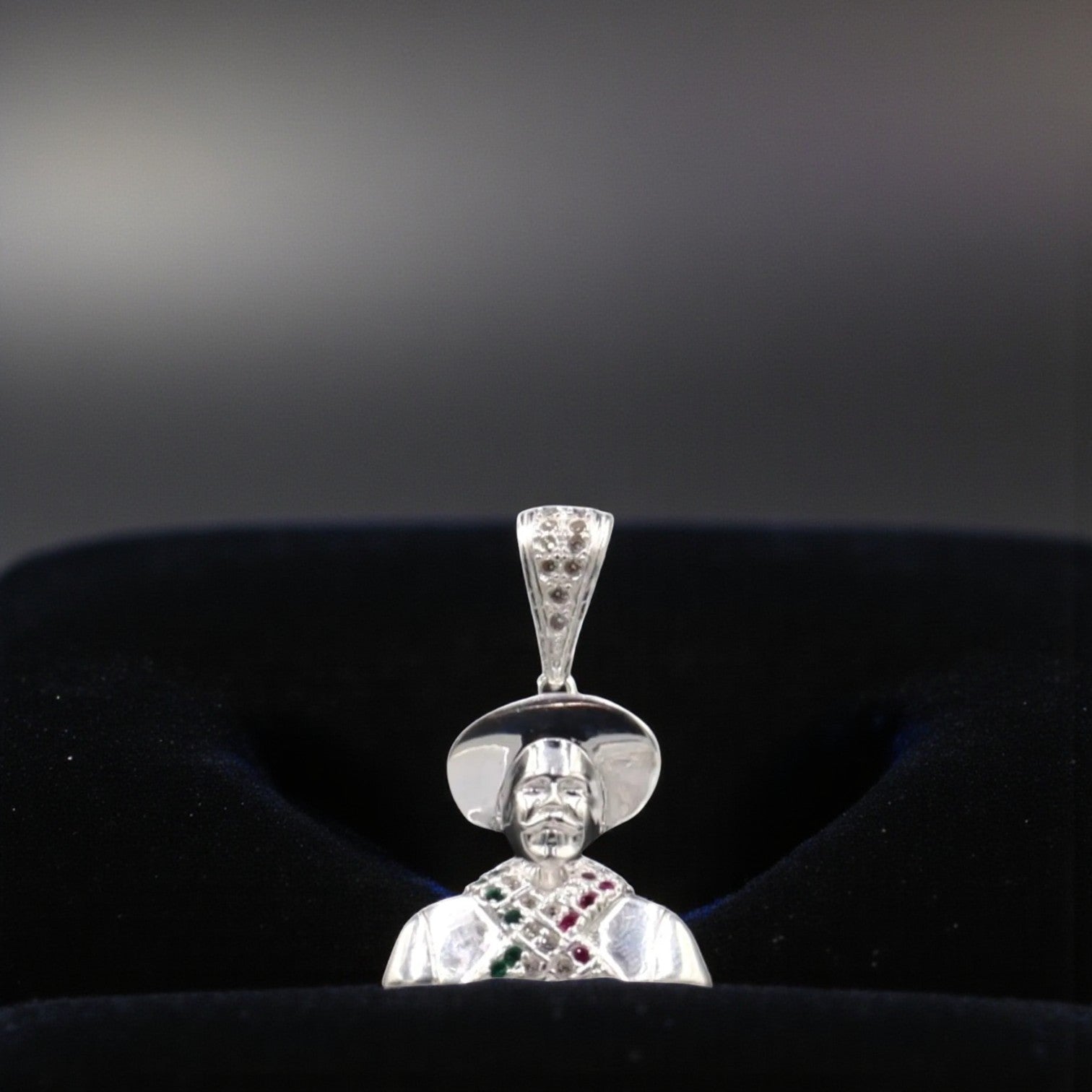 Dije De Pancho Villa + Cadena en Plata .925