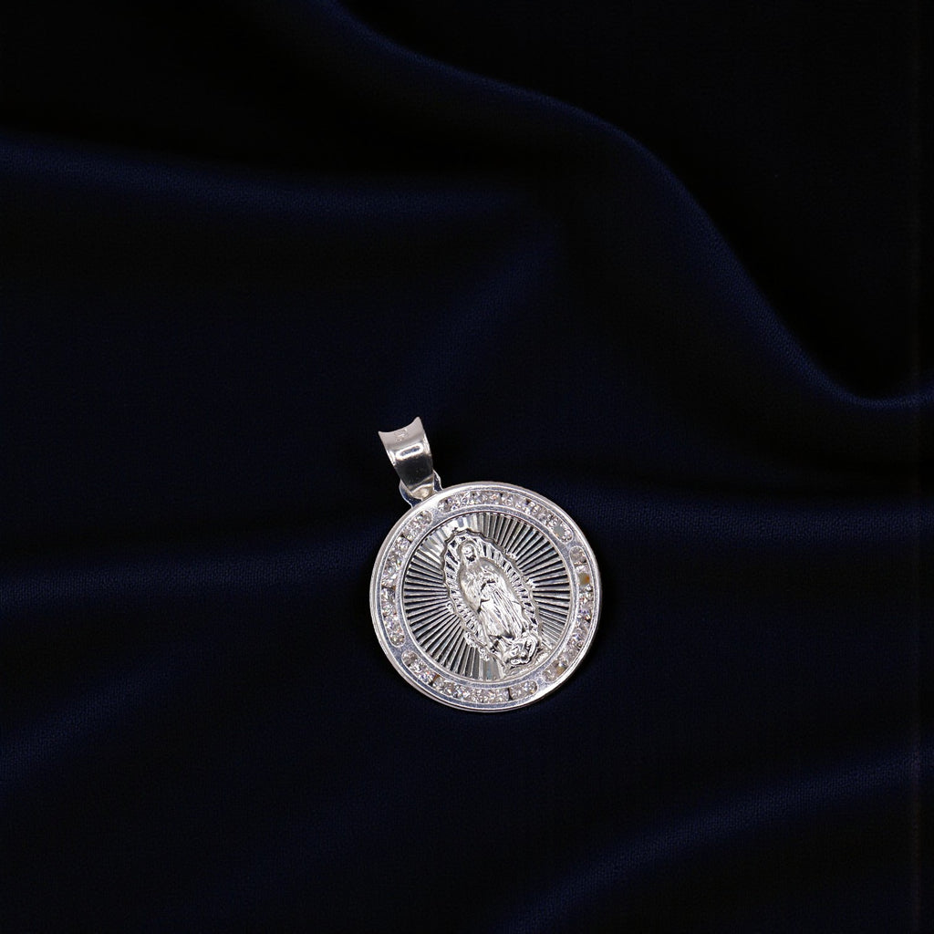 Dije De Medalla De Virgen Circular + Cadena en Plata .925