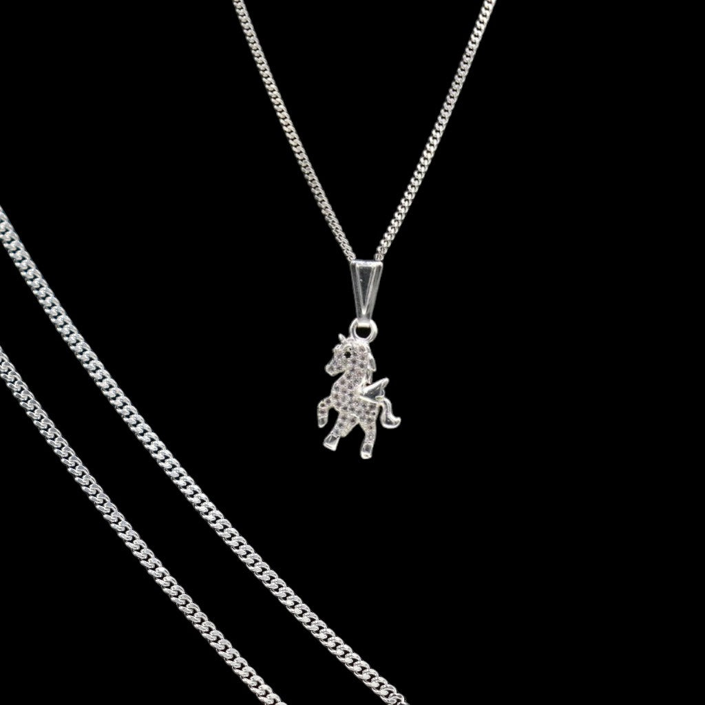 Dije De Caballo + Cadena en Plata .925