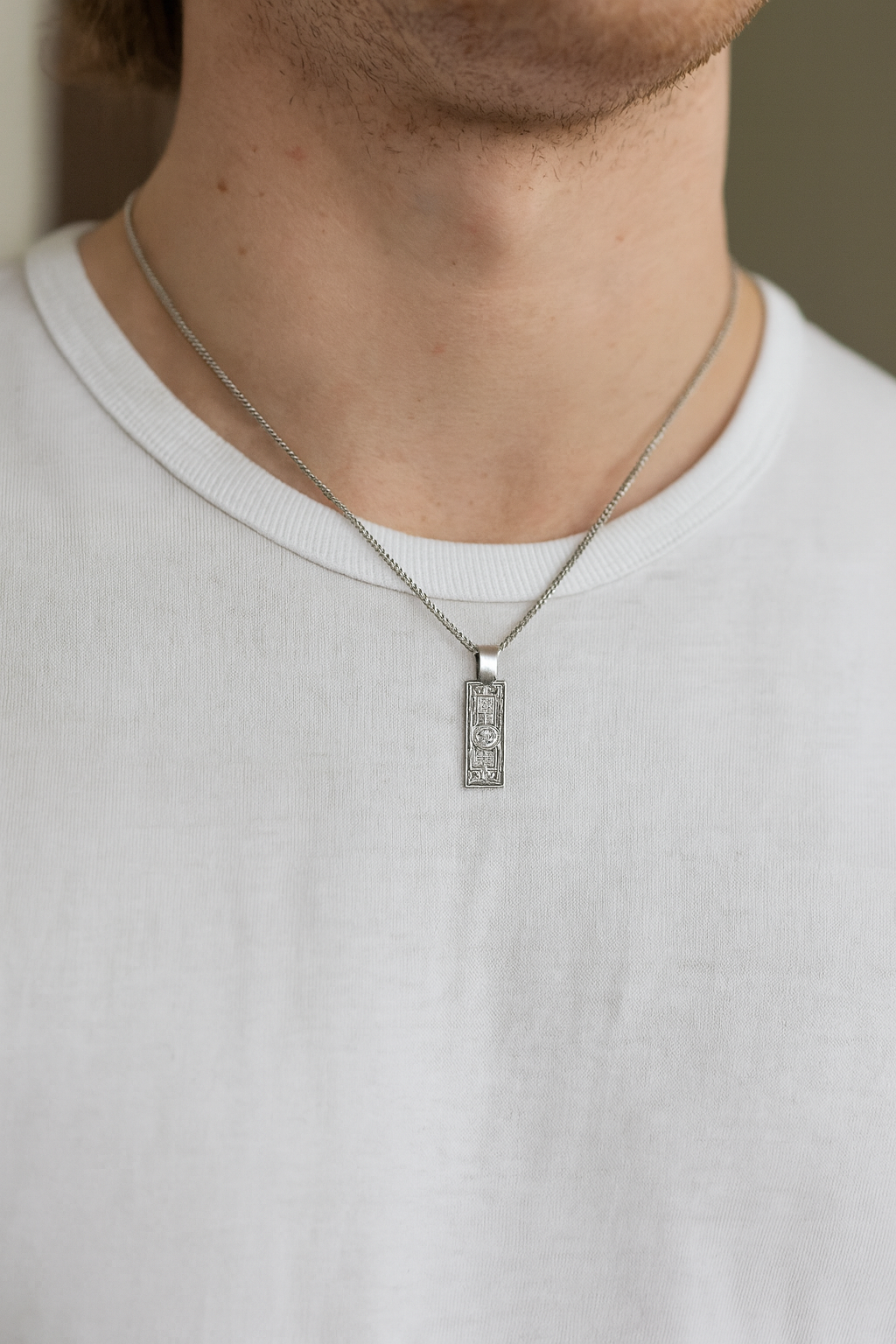 Dije De Dolar Chico + Cadena En Plata .925