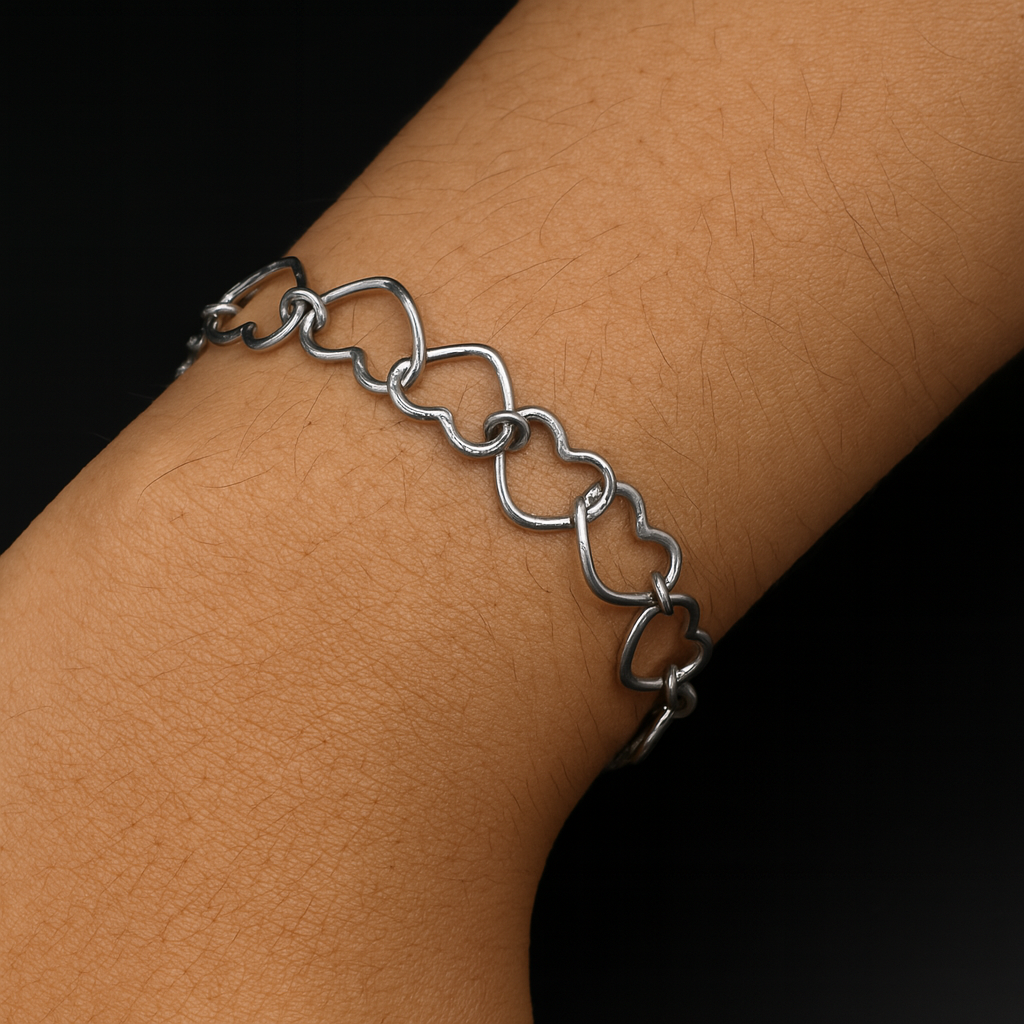 Pulso De Plata .925 Estilo Love Corazones 19 cm