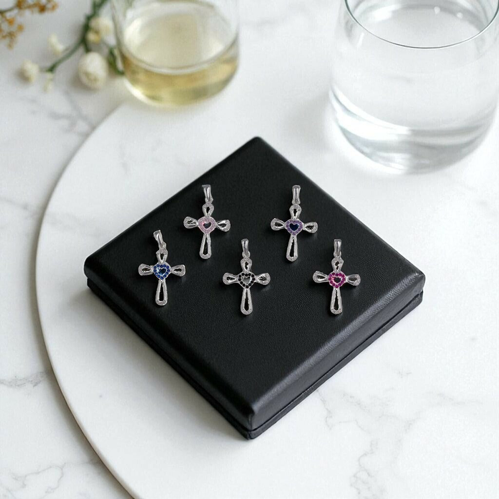 Dije Cruz Corazon + Cadena en Plata .925