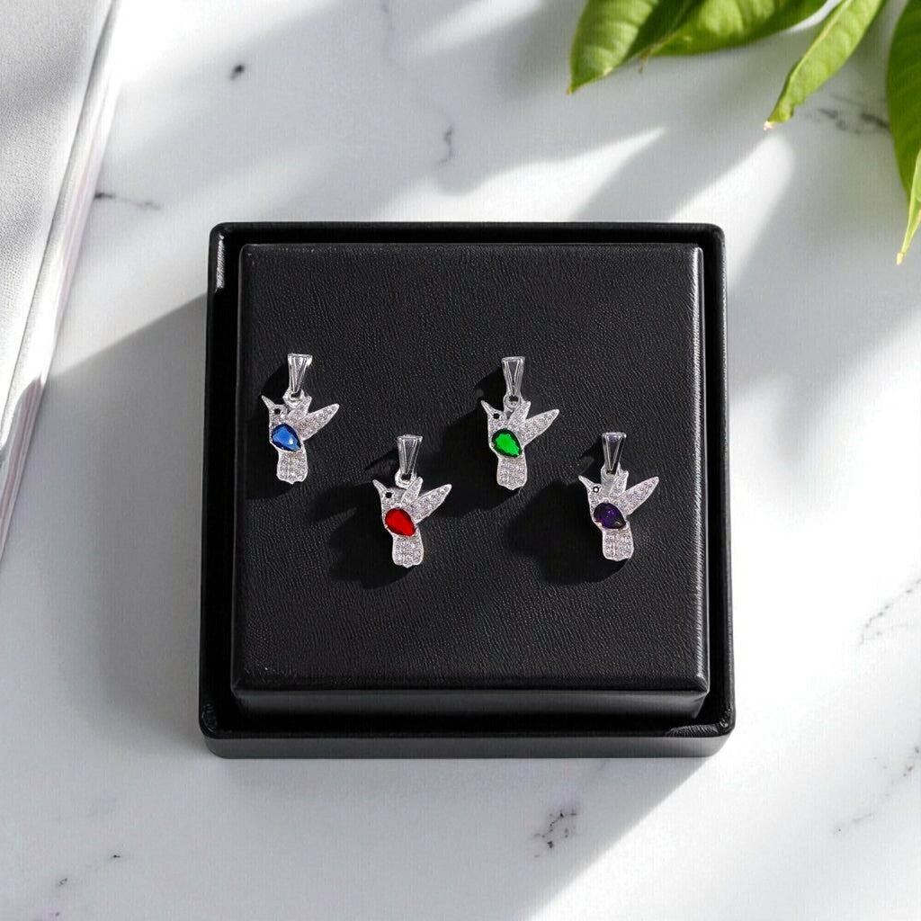 Dije Colibri Con Circonias + Cadena en Plata .925