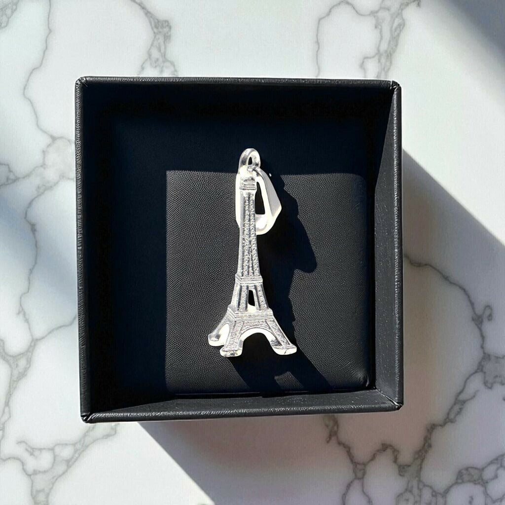 Dije Torre Eiffel Grande + Cadena en Plata .925