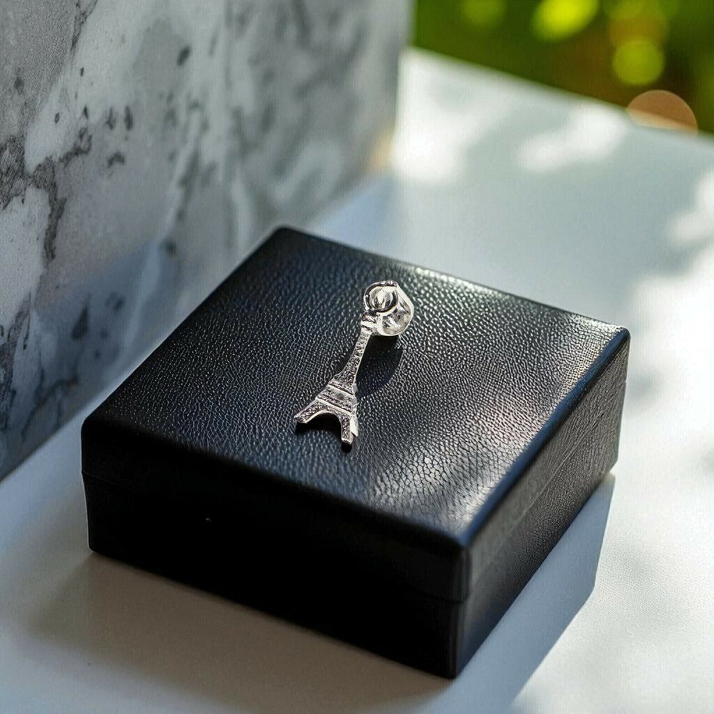 Dije Torre Eiffel Chica + Cadena en Plata .925