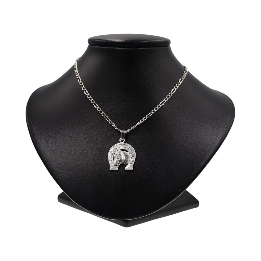 Dije Caballo Con Herradura + Cadena en Plata .925