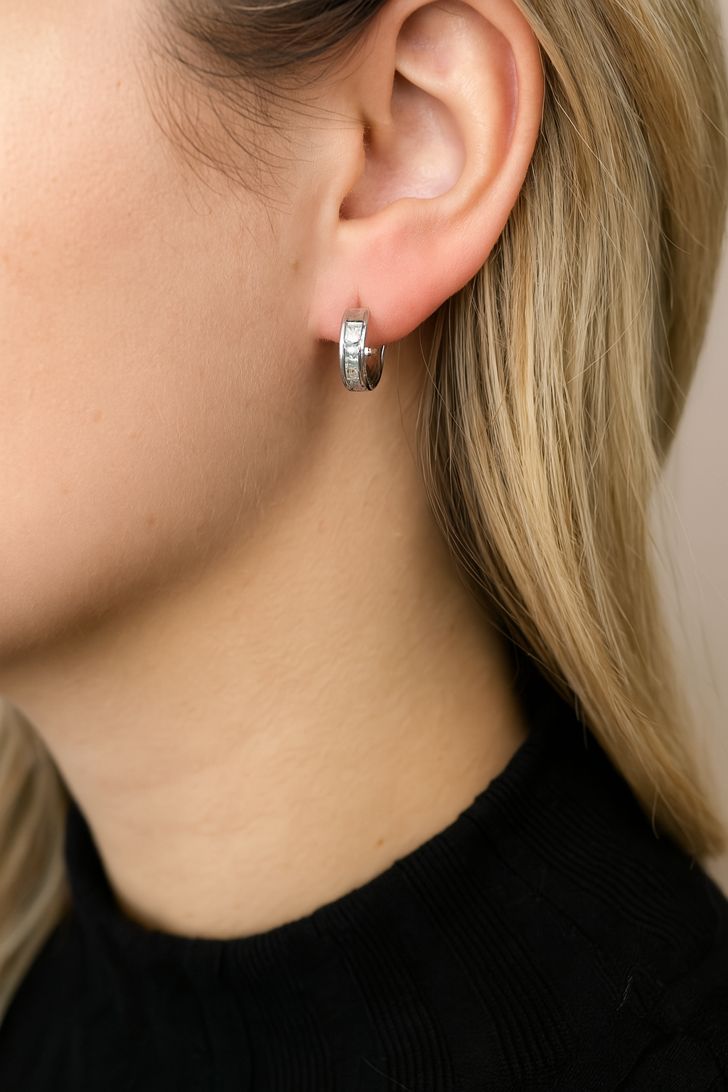 Arracadas Huggies De Colores de Plata .925