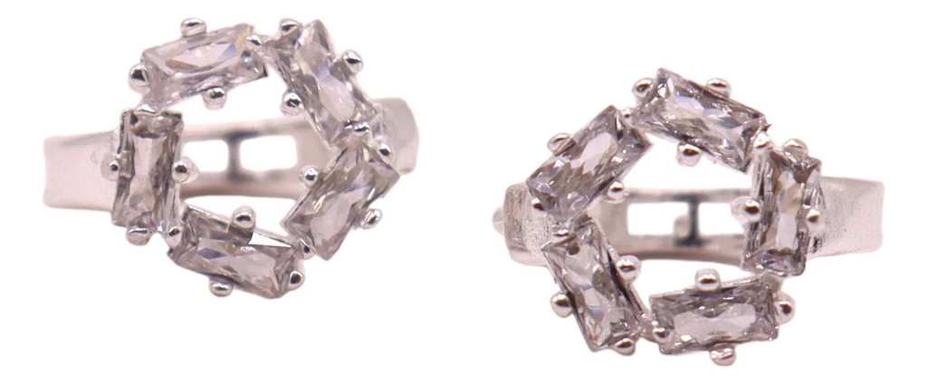 Aretes Huggie Corona de Zirconias en Plata .925