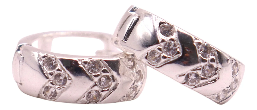 Aretes Huggies Prisma De Plata .925