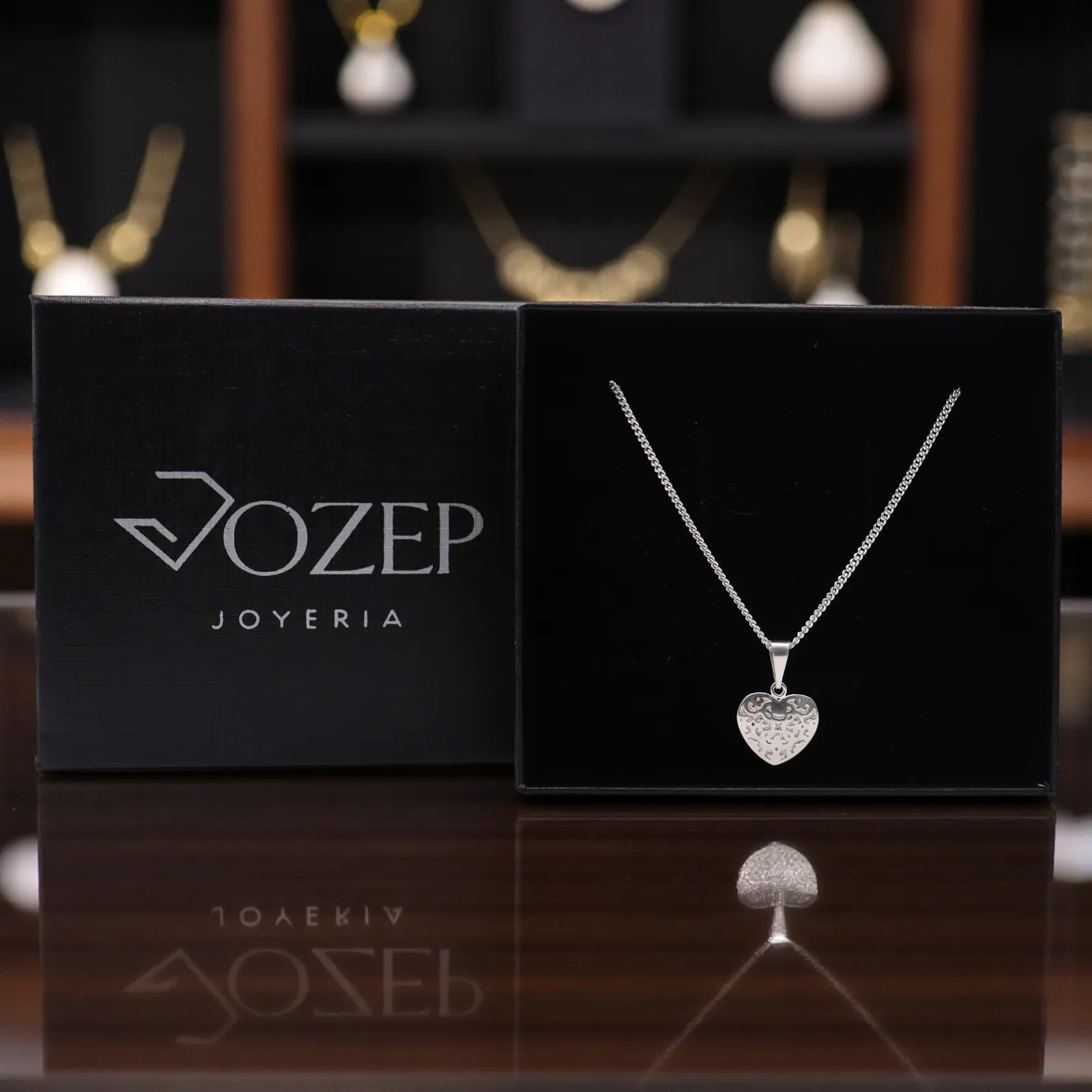 Dije De Corazón Diseño Calado + Cadena en Plata .925