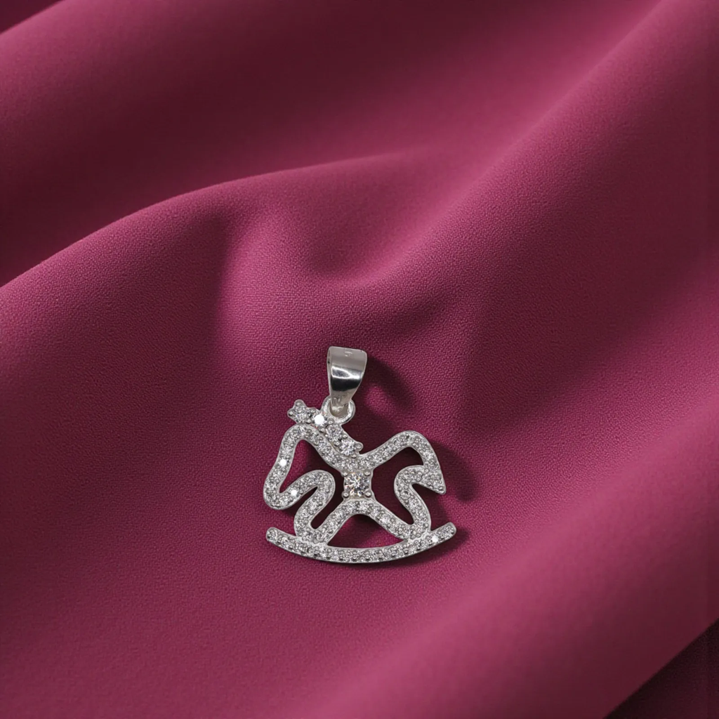 Dije De Caballo Mecedora+ Cadena en Plata .925