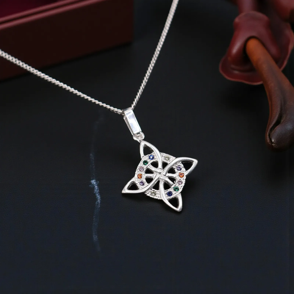 Dije Nudo De Bruja Colores + Cadena en Plata .925