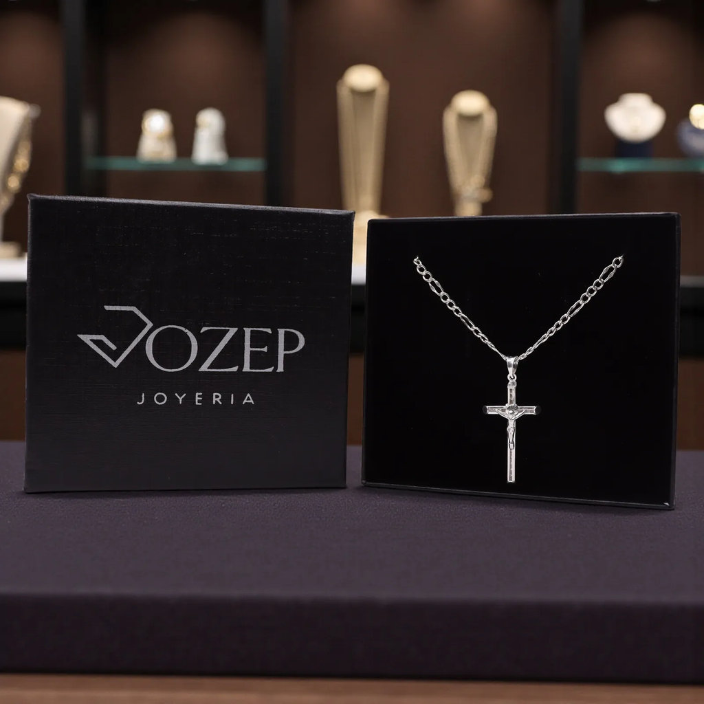 Dije De Cruz Cristo Elegante + Cadena en Plata .925