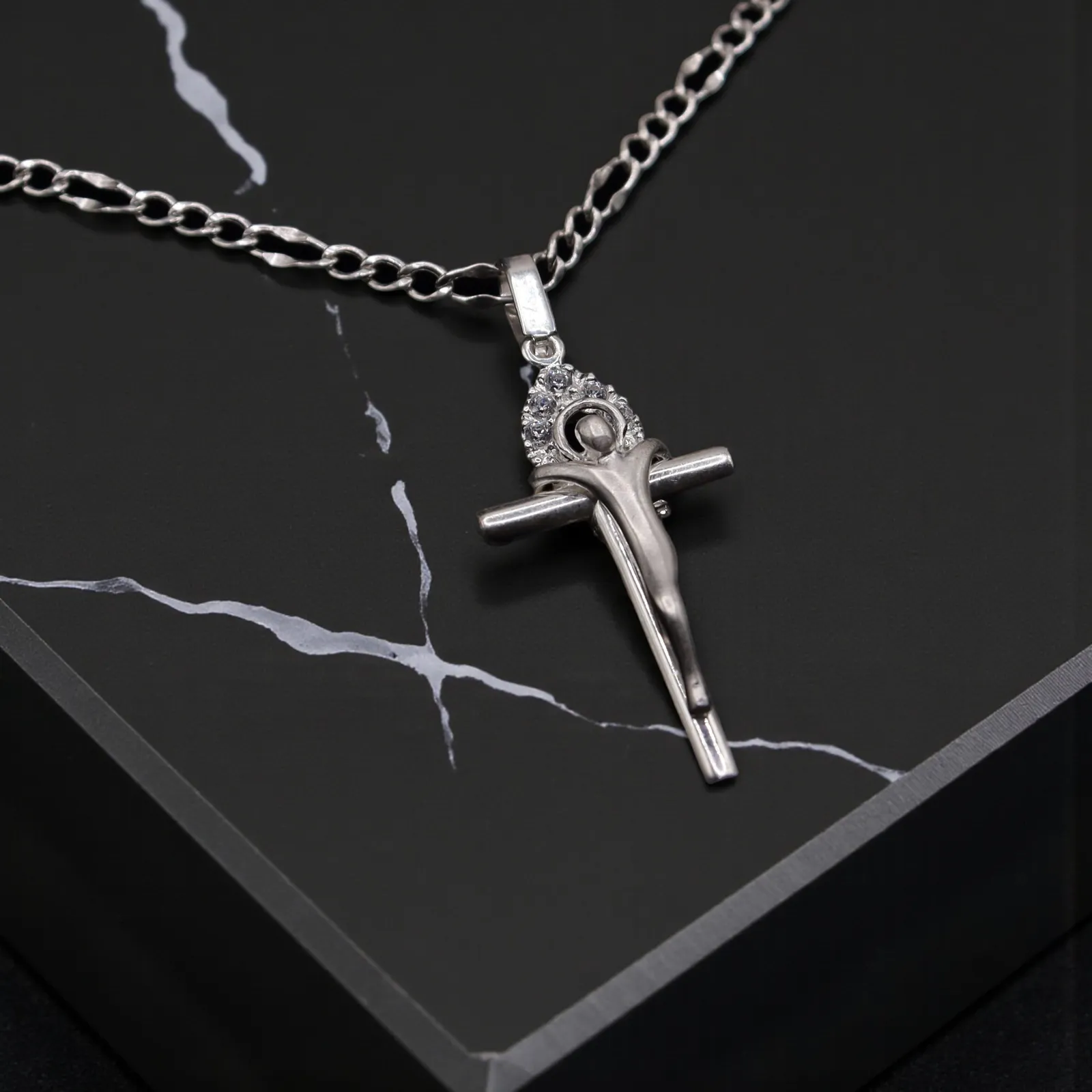 Dije De Cruz Cristo Aura + Cadena en Plata .925