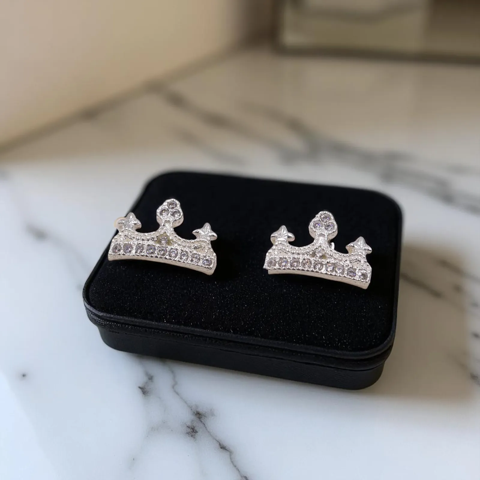 Aretes + Dije Corona en Plata .925