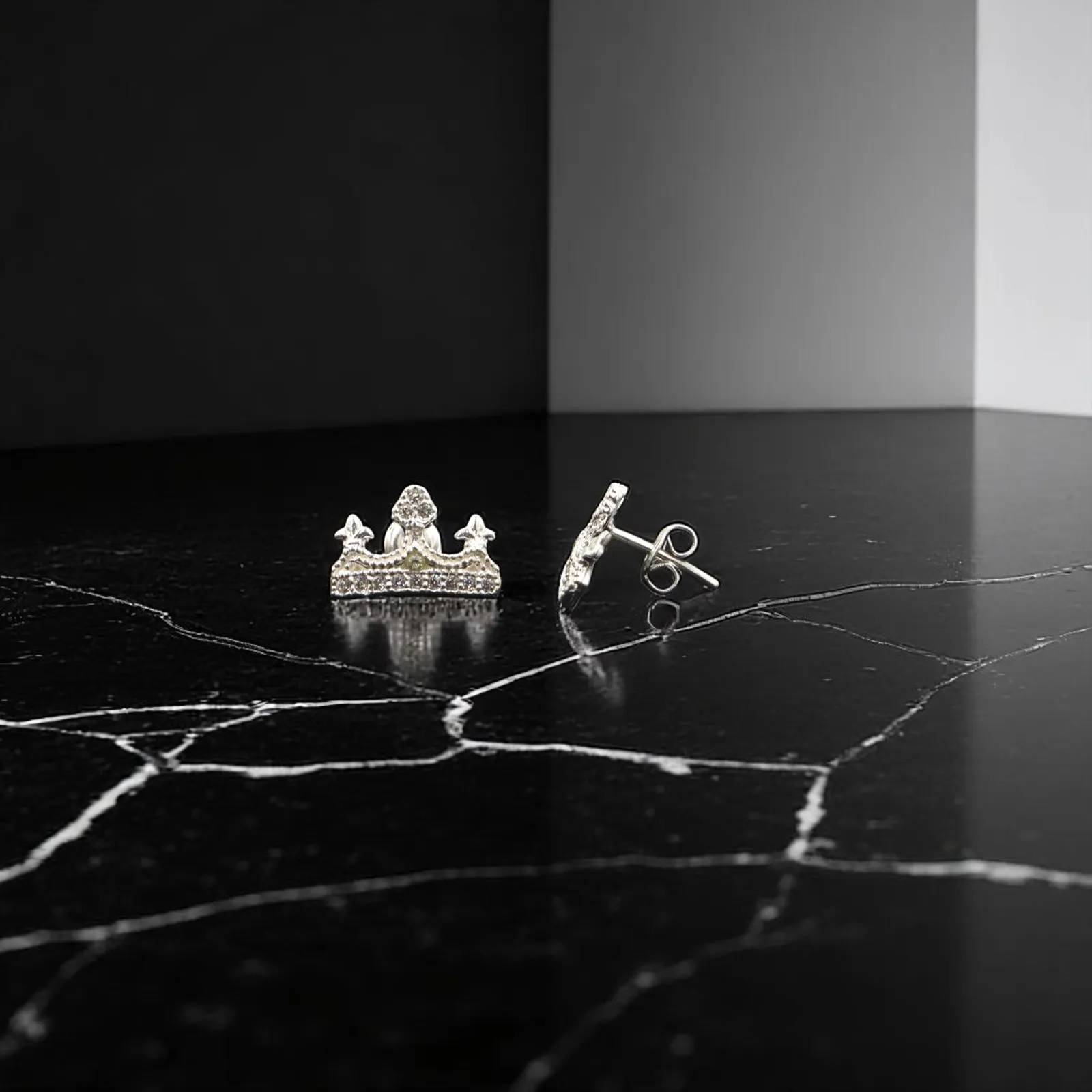 Aretes + Dije Corona en Plata .925