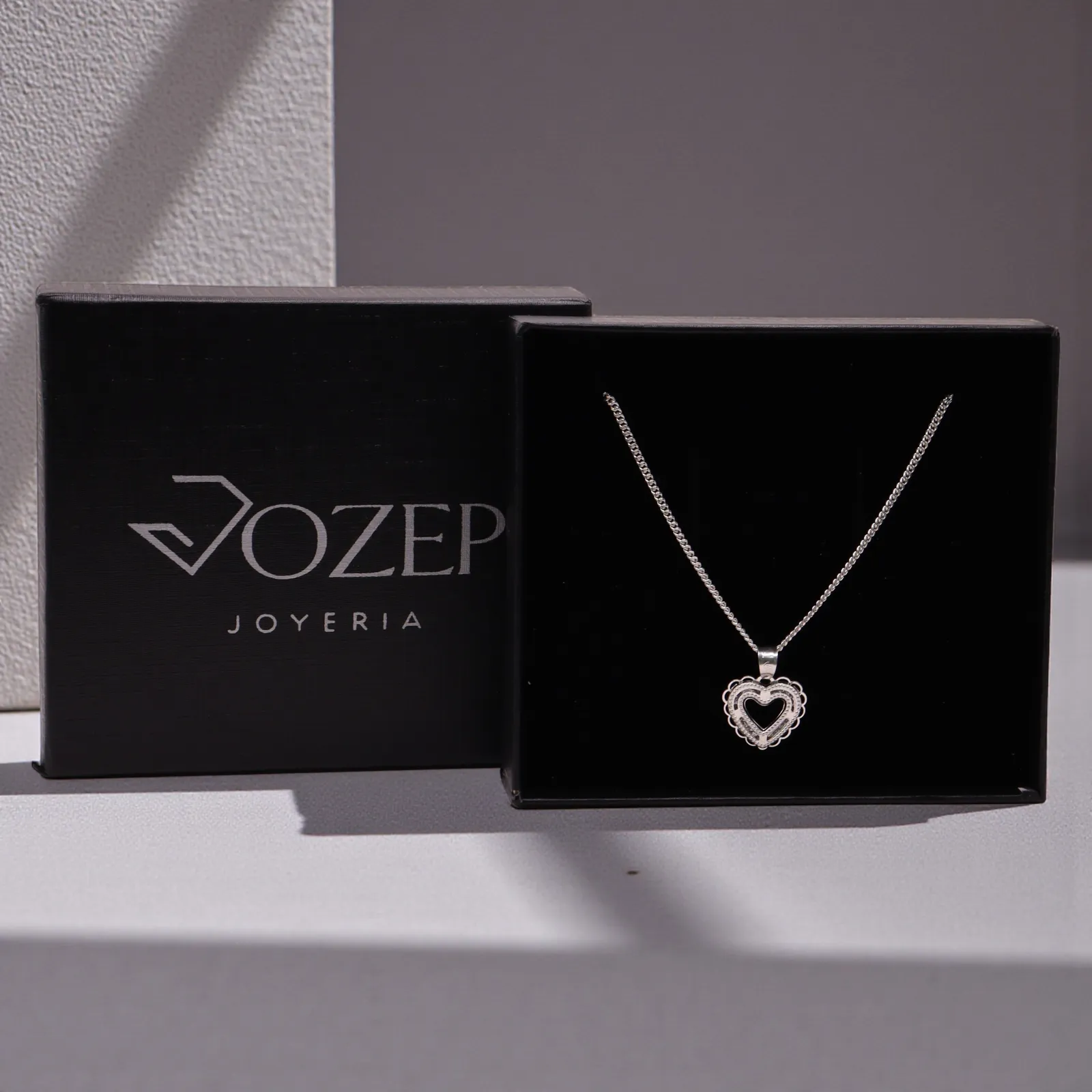Dije Contorno Corazón Diseño Chico Plata .925