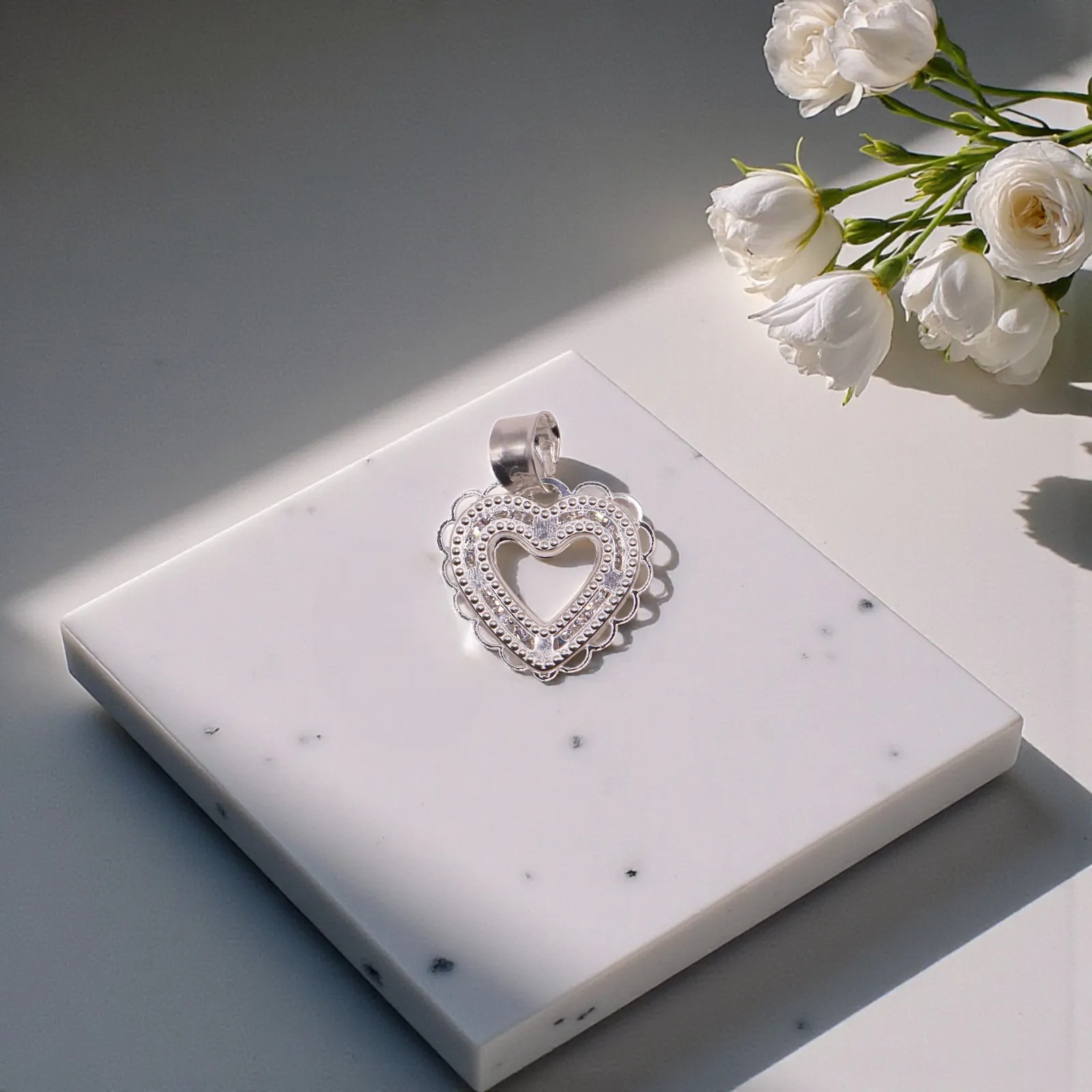 Dije Contorno Corazón Diseño Chico Plata .925