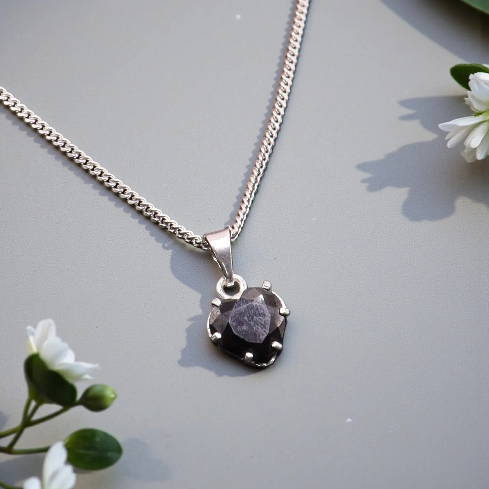 Dije Corazón Mediano Negro Plata .925