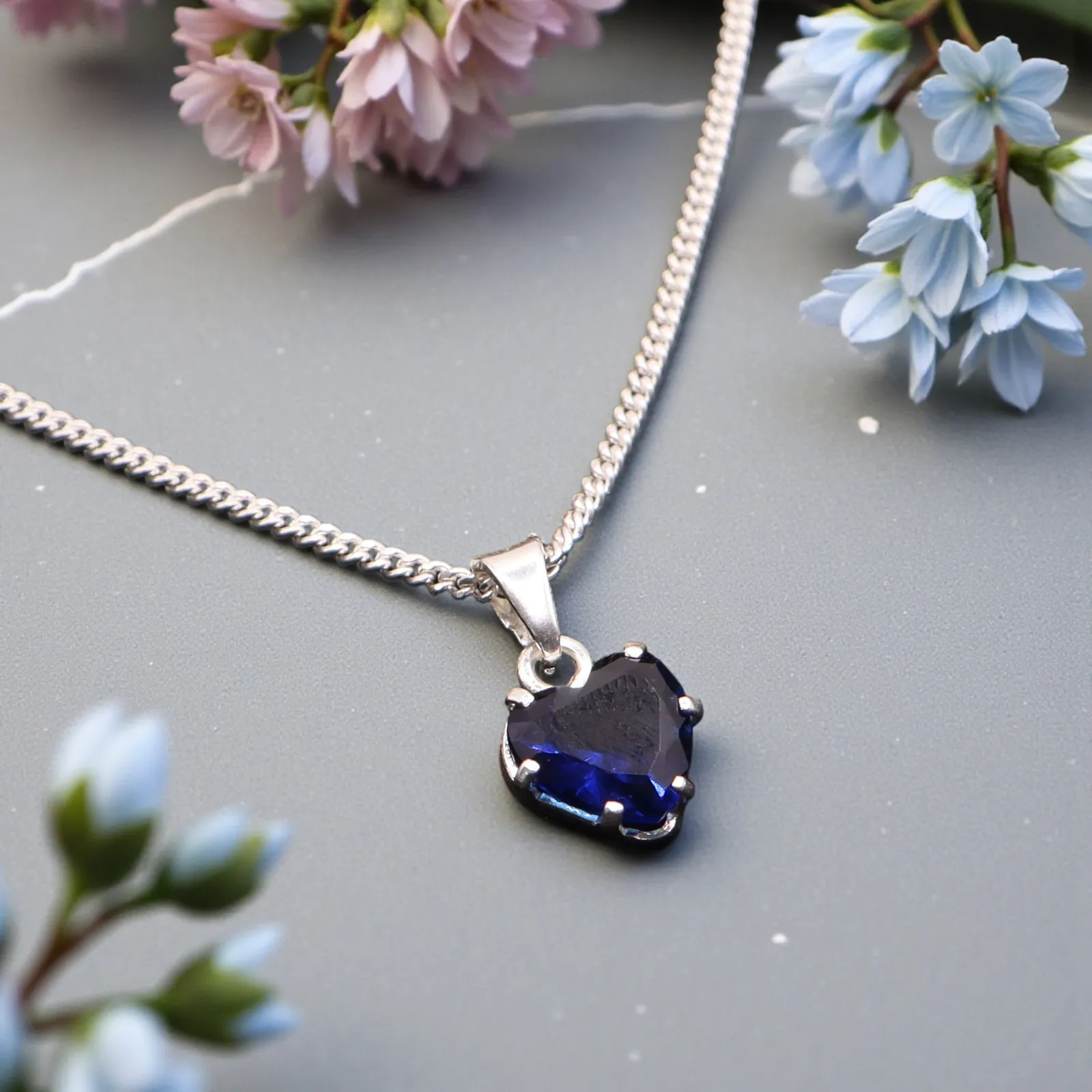 Dije Corazón Mediano Azul Plata .925