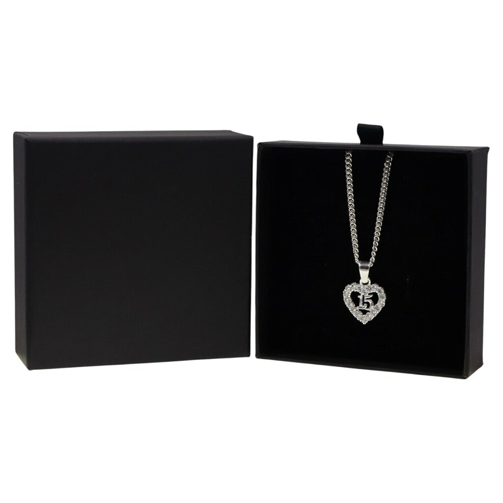 Dije 15 Años Corazón Flores Circonia Blanca + Cadena en Plata .925