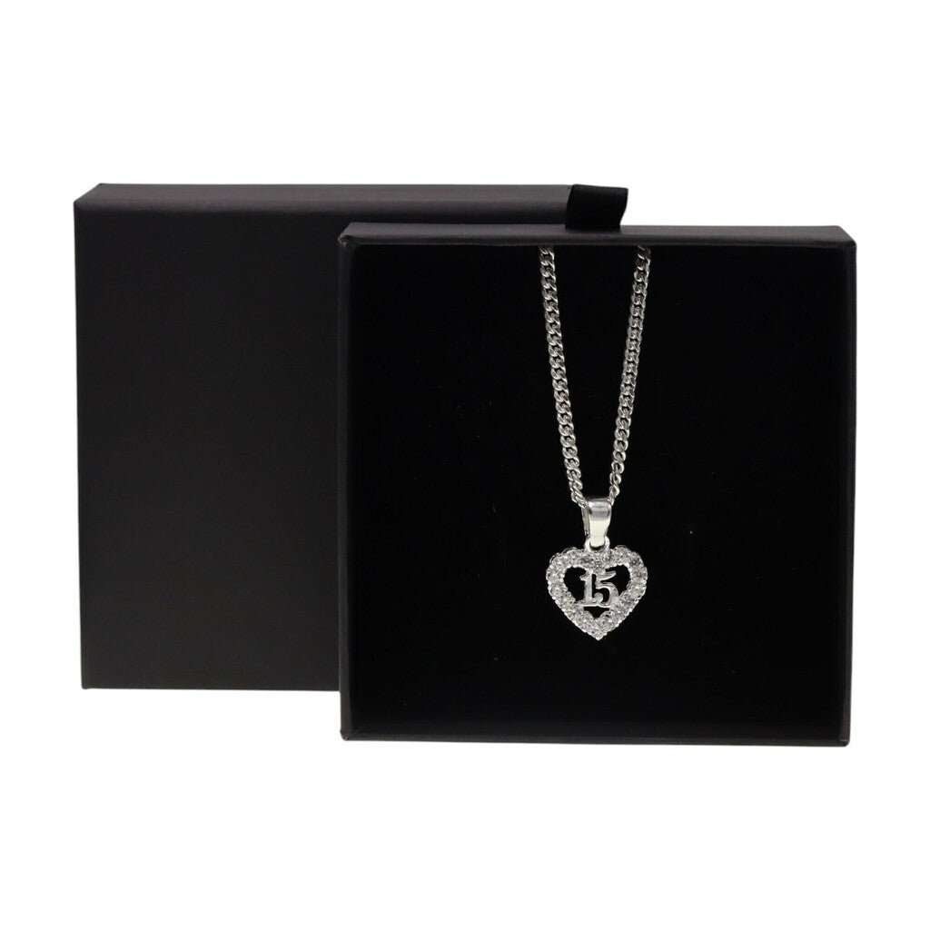 Dije 15 Años Corazón Flores Circonia Blanca + Cadena en Plata .925