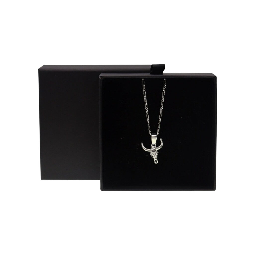 Dije Cabeza de Toro + Cadena en Plata .925