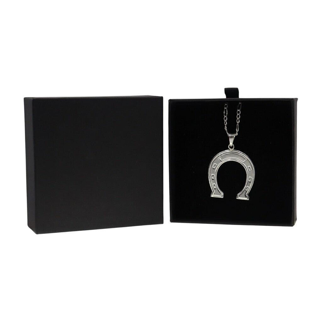 Dije Herradura Grande + Cadena en Plata .925