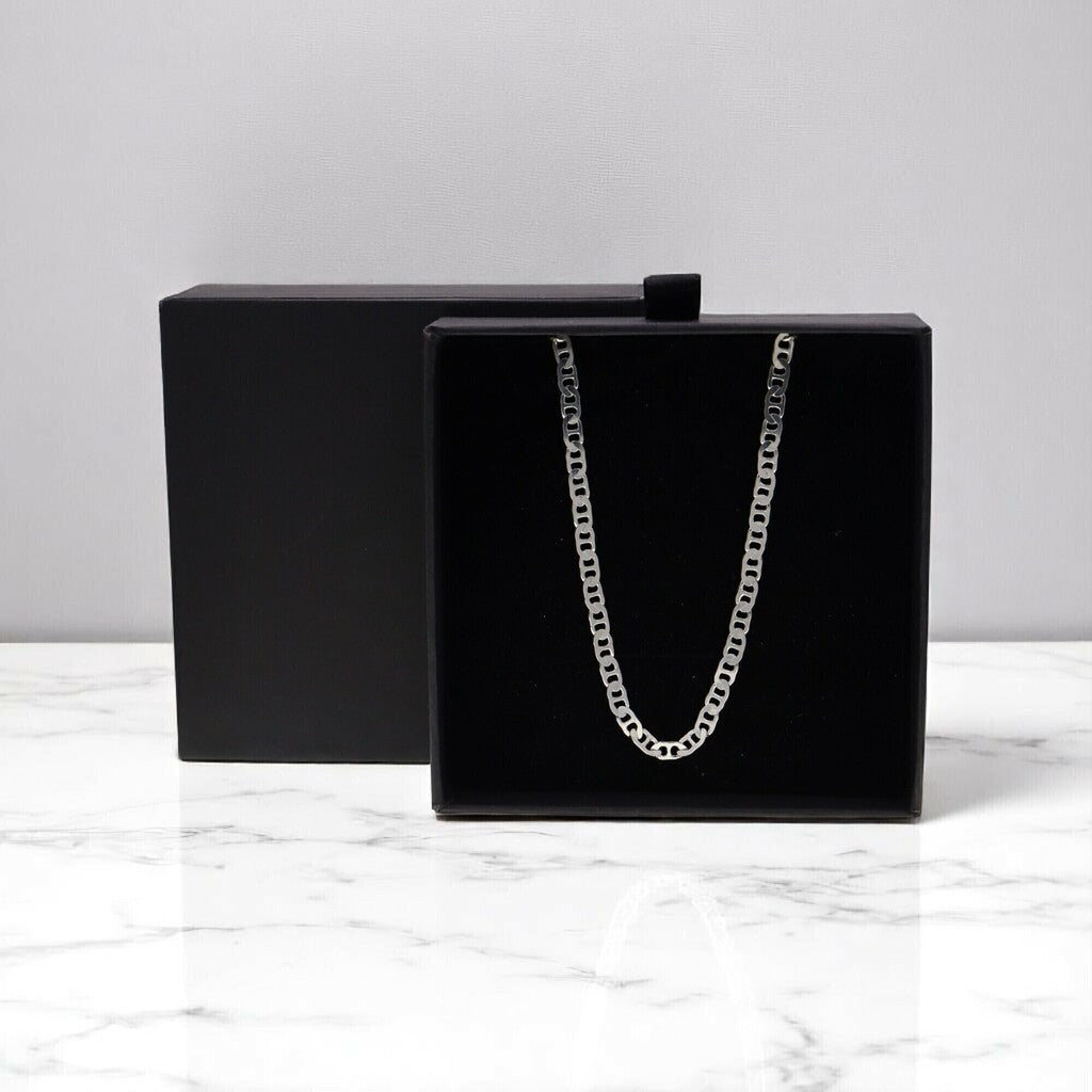 Cadena Guchi Ancla Gruesa de Plata .925