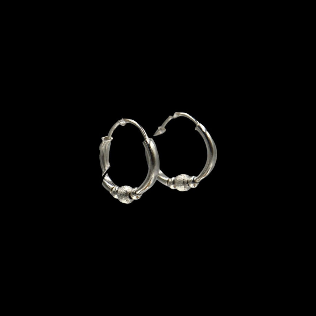 Arracadas Cuenta Redonda Chica de Plata .925