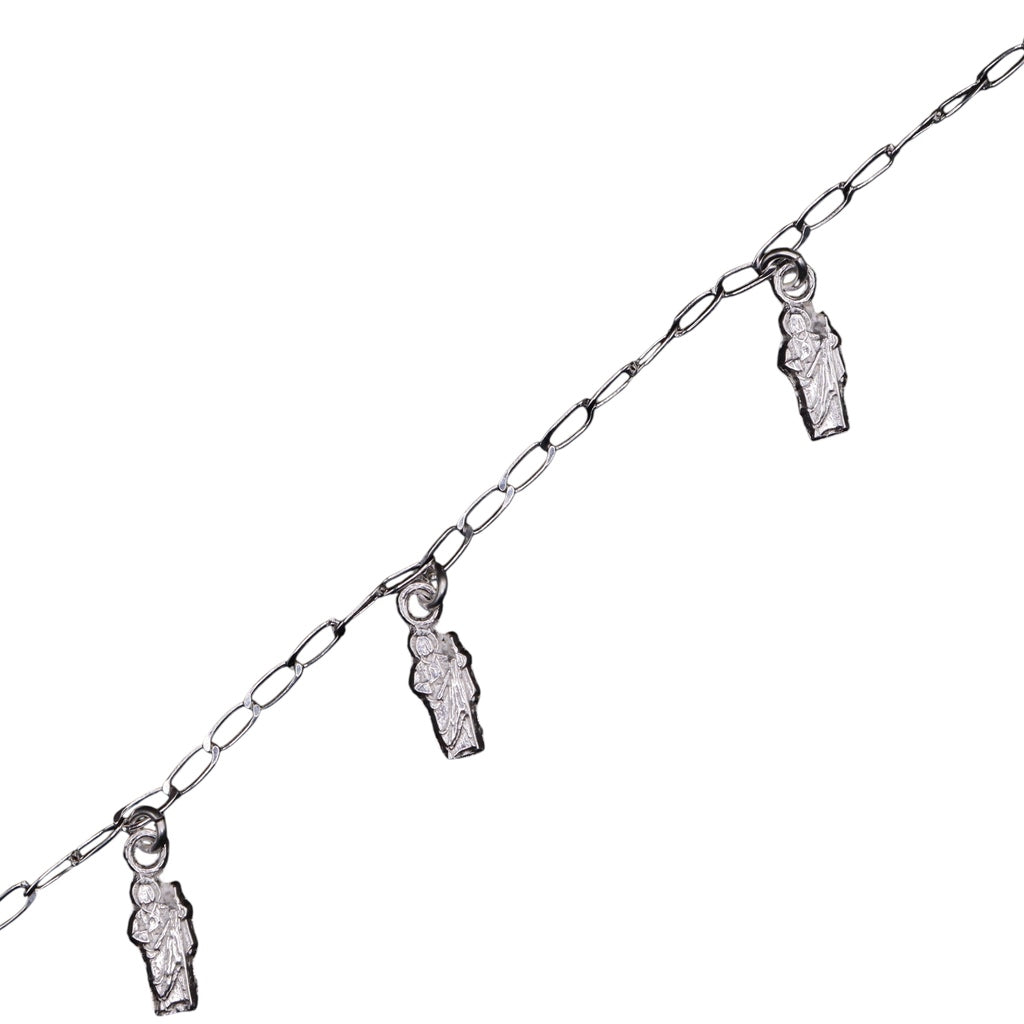 Pulso De Plata .925 Estilo Barbado Con Dijes De San Judas 18 cm