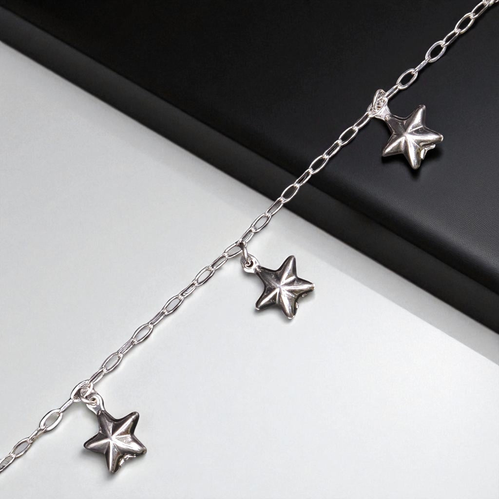 Pulso De Plata .925 Estilo Barbado Con Dijes De Estrella 18 cm