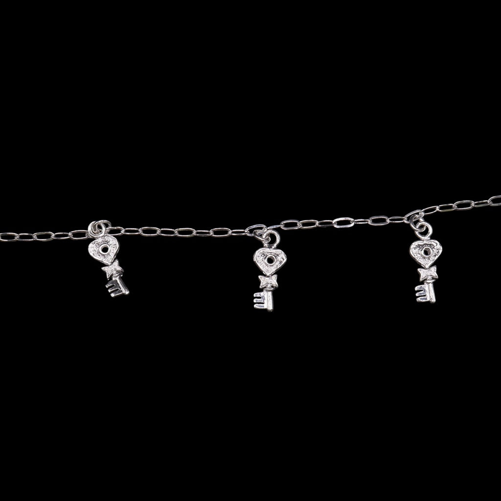 Pulso De Plata .925 Estilo Barbado Con Dijes De Llave 17.5 cm