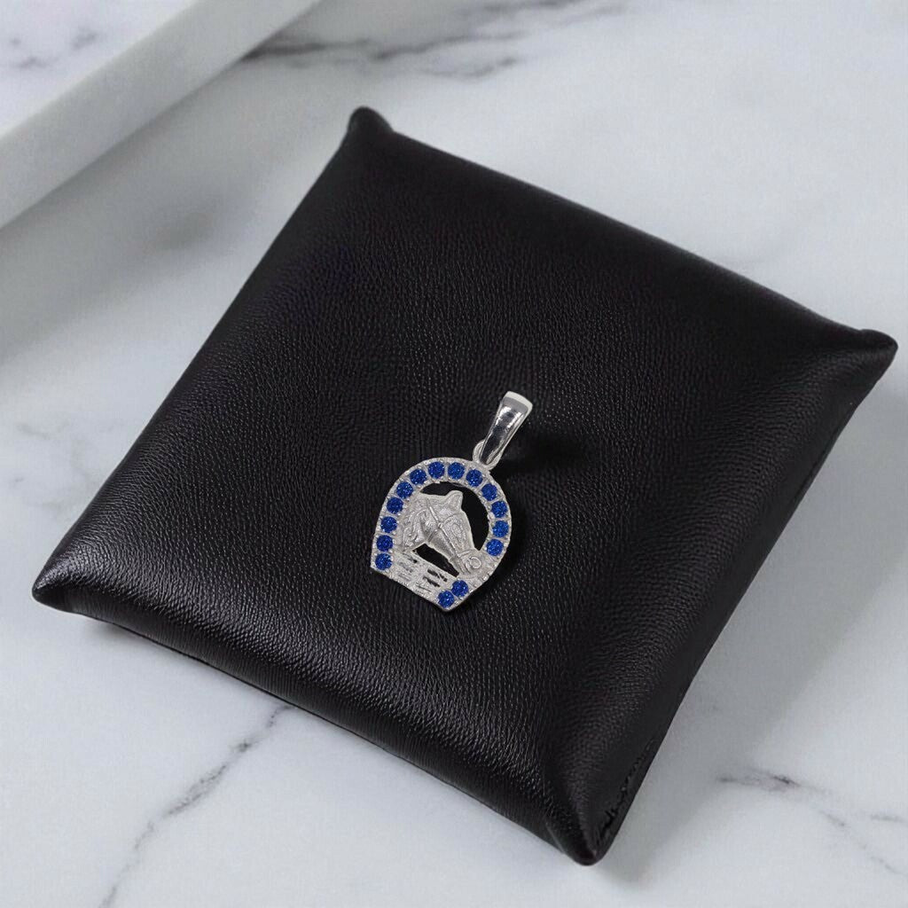 Dije De Caballo Con Herradura De Colores + Cadena en Plata .925
