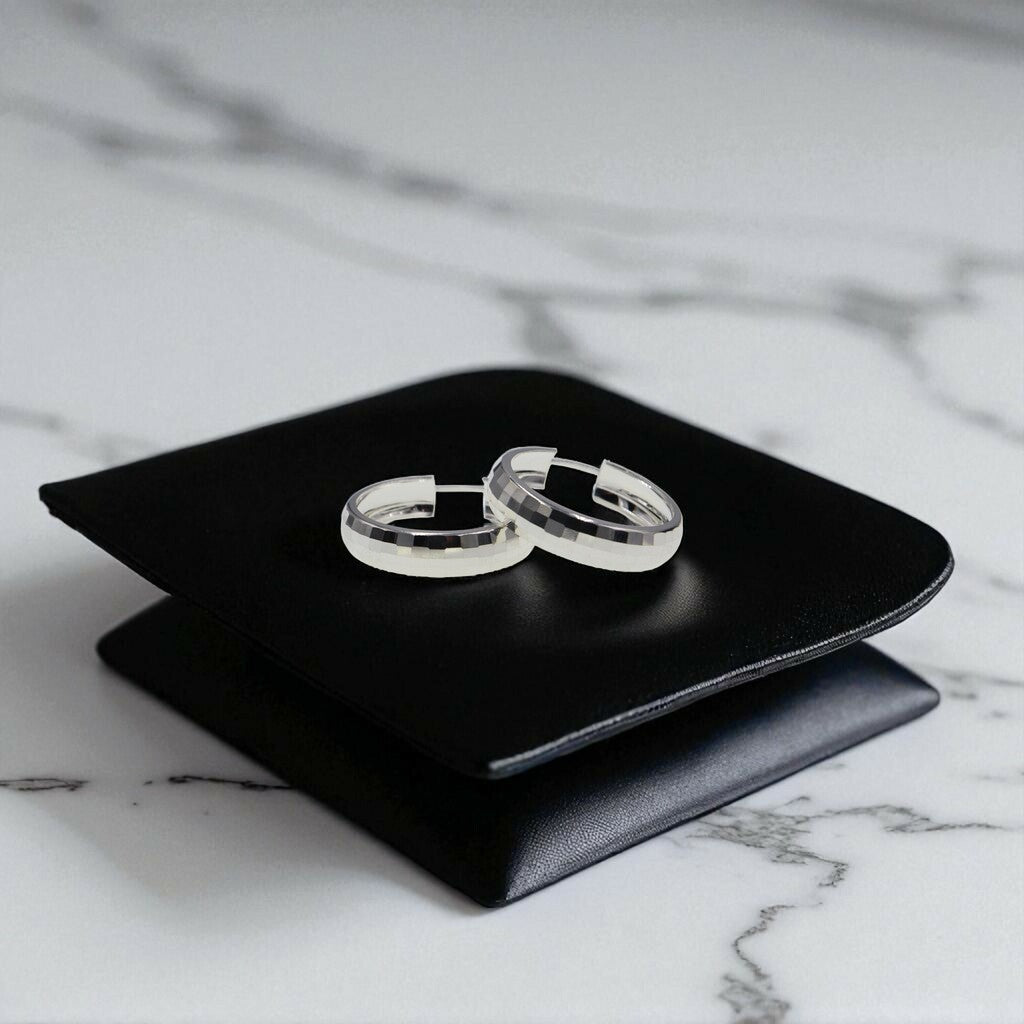 Arracadas Grabada Cuadros de Plata .925