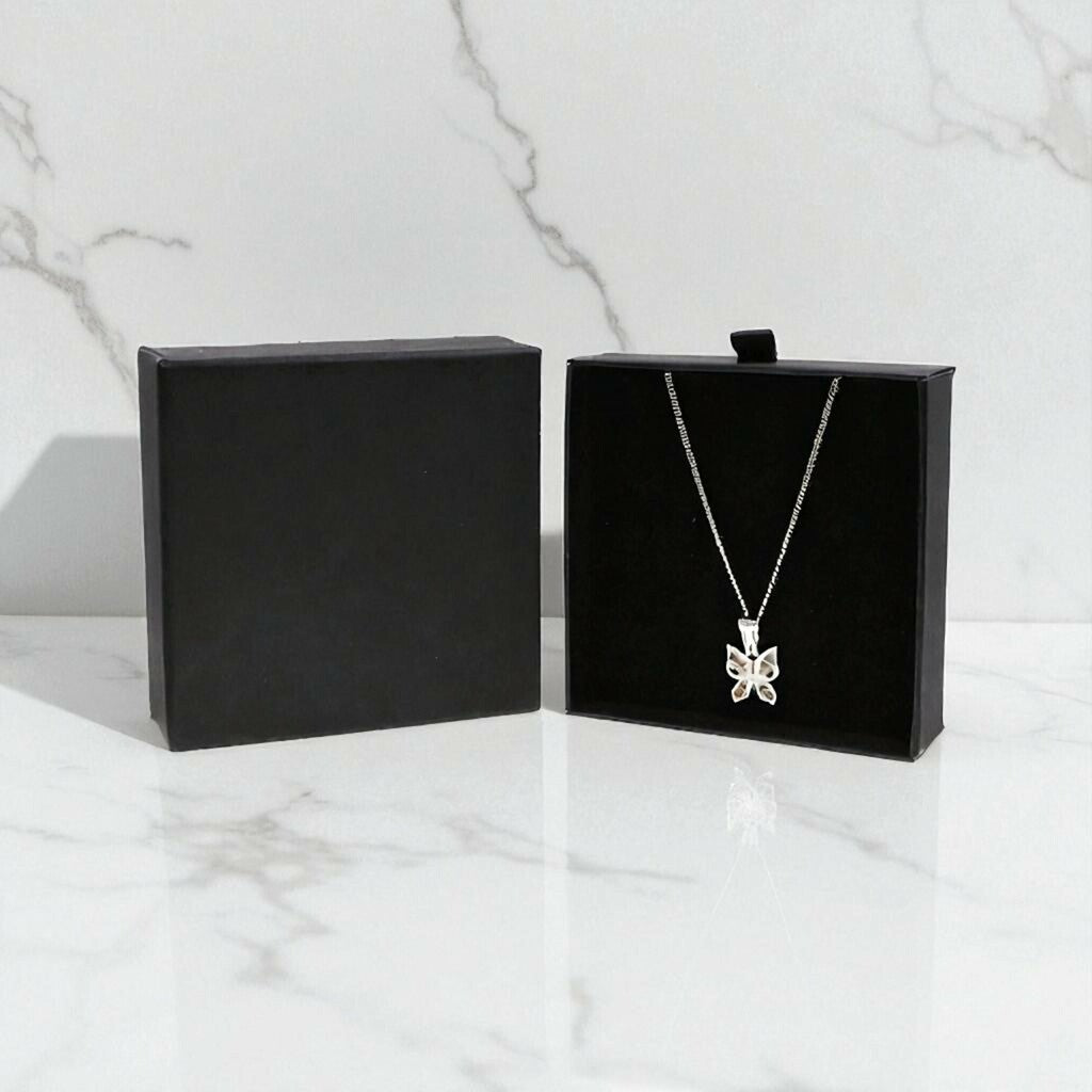 Dije Mariposa Multicolor + Cadena en Plata .925