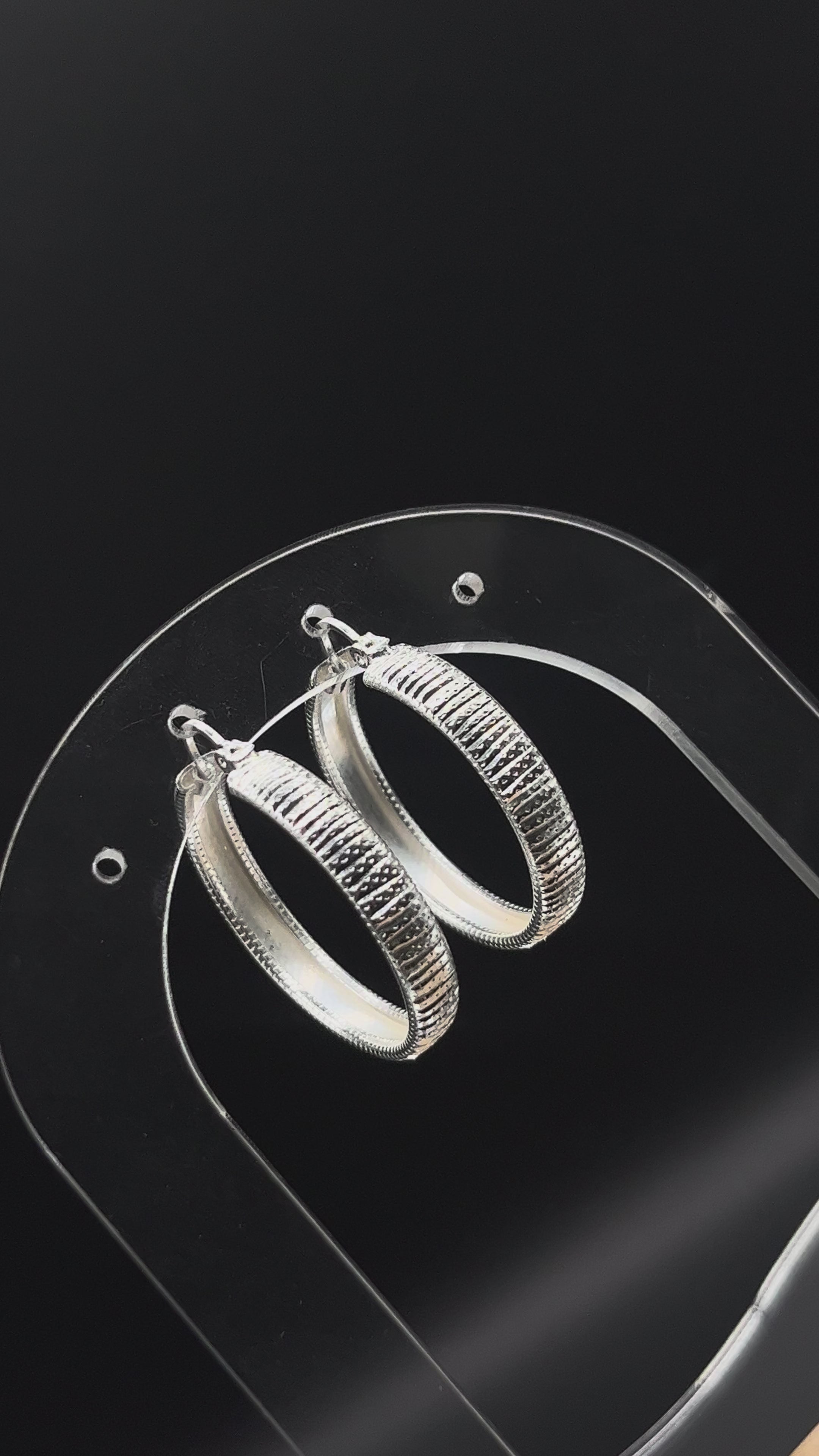 Arracadas Lineas Grande de Plata .925