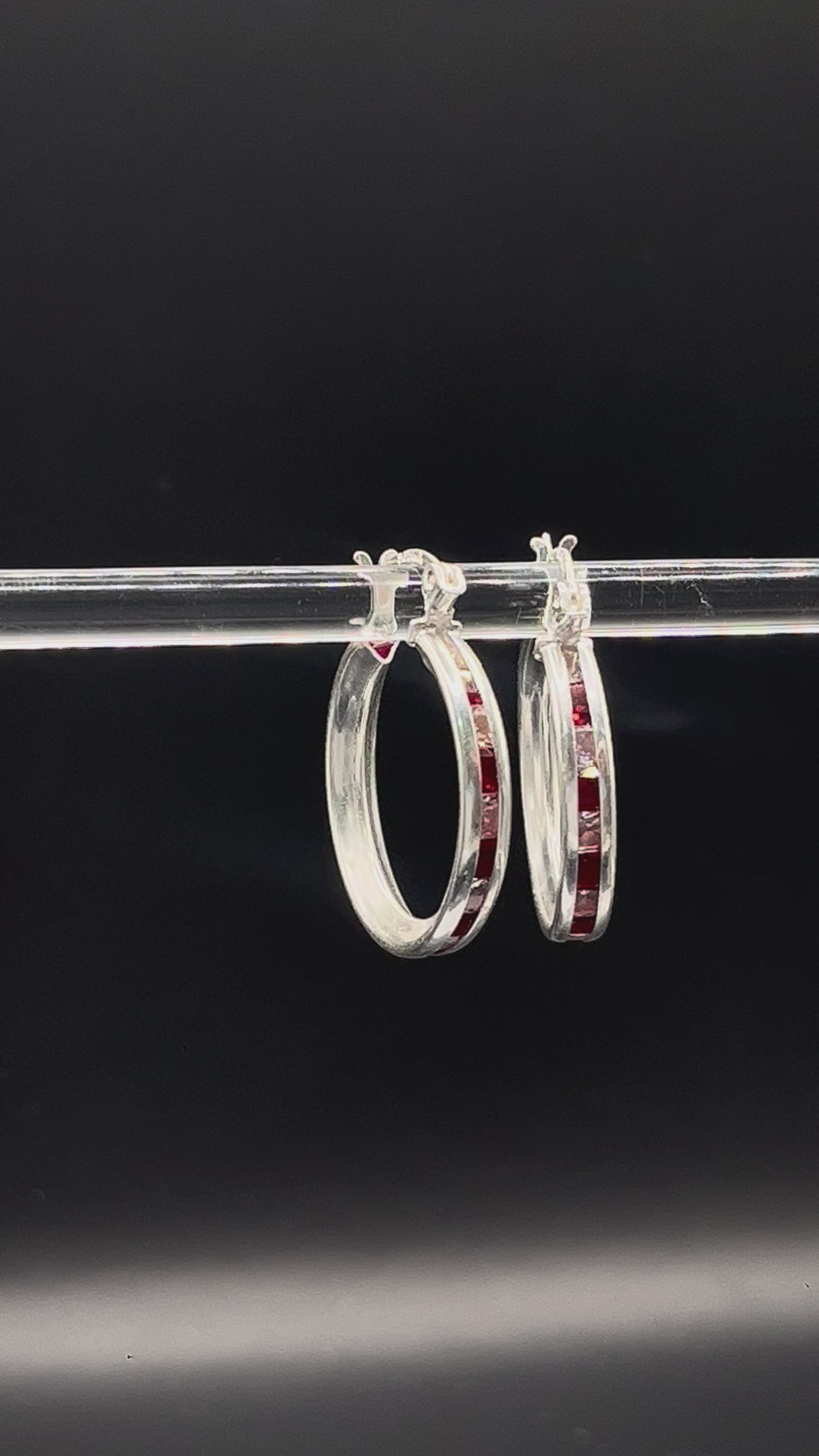 Arracadas Lineas Rojas y Blancas de Plata .925