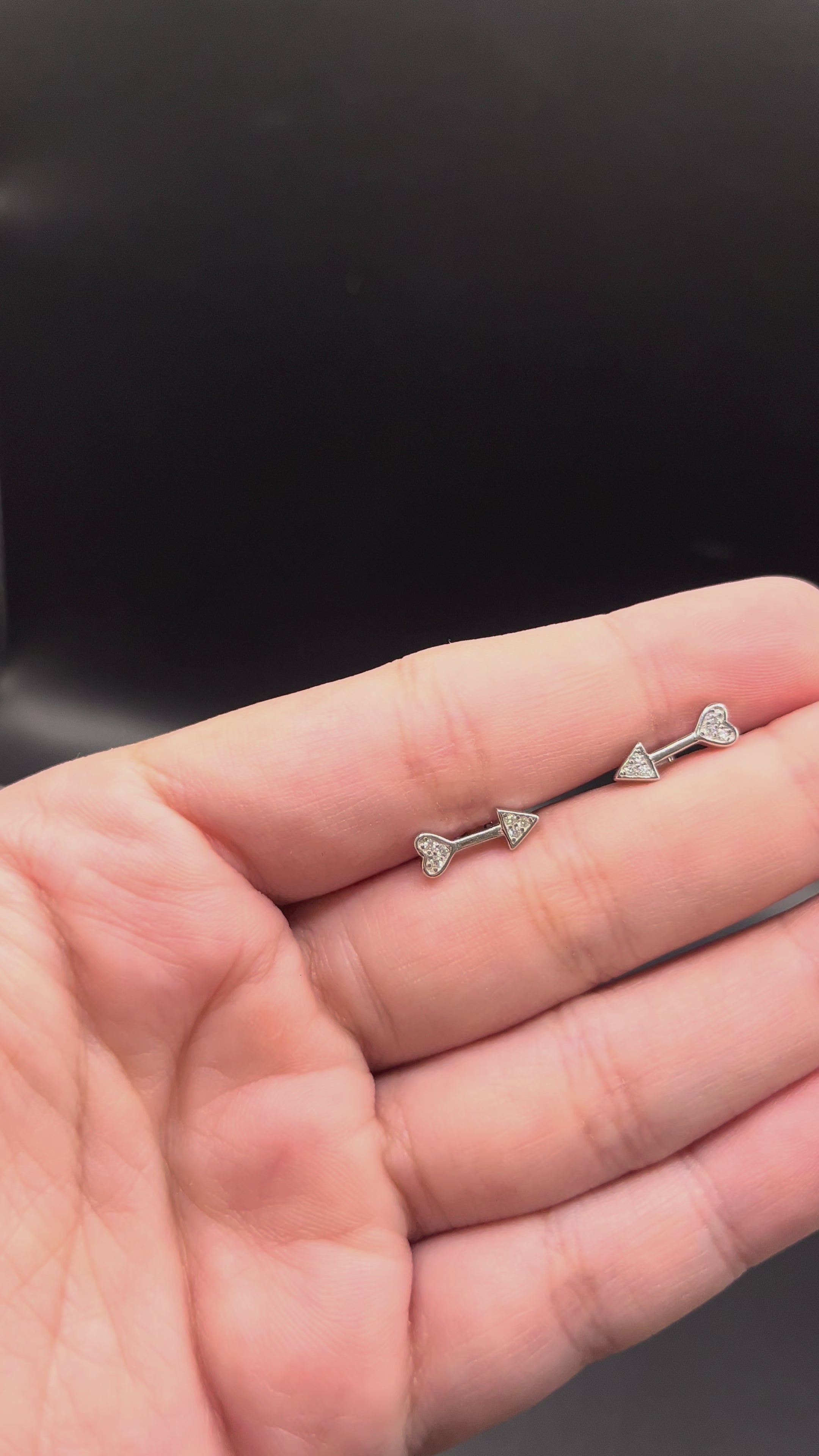 Broquel Flecha Corazón de Plata .925