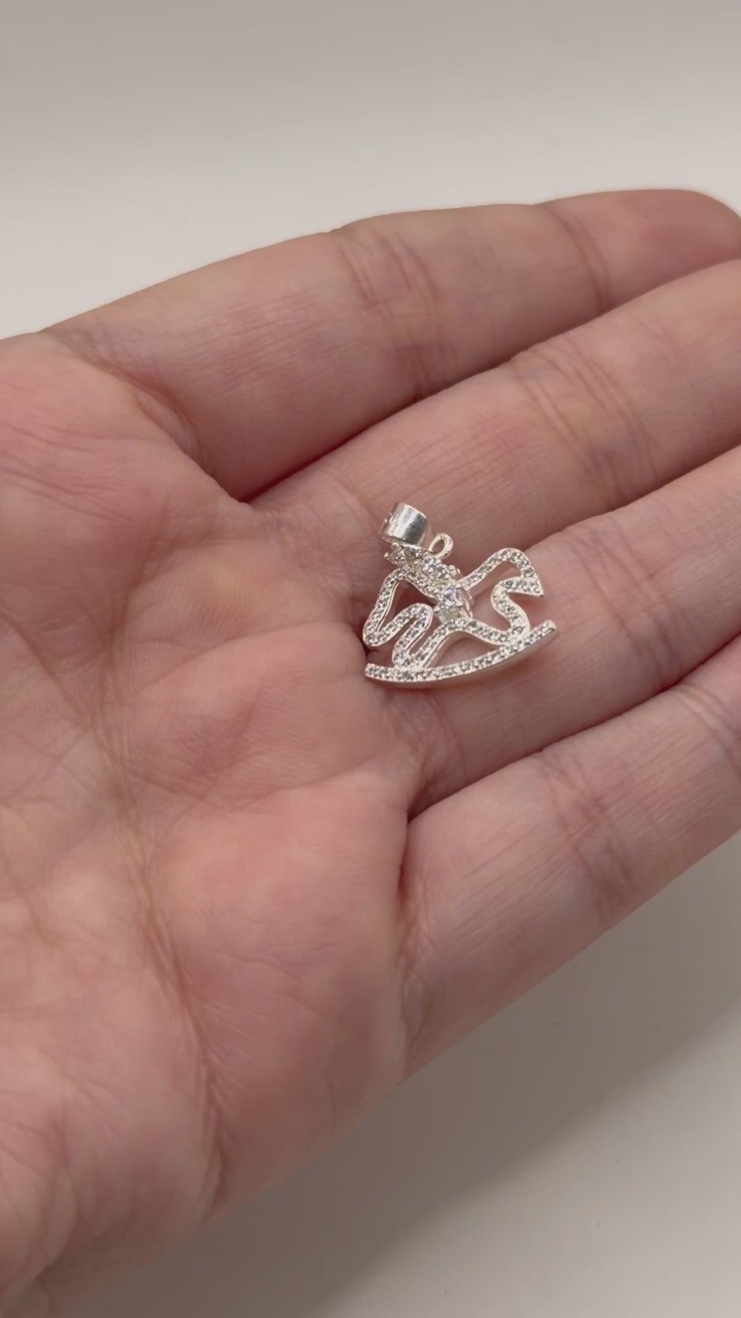 Dije De Caballo Mecedora+ Cadena en Plata .925