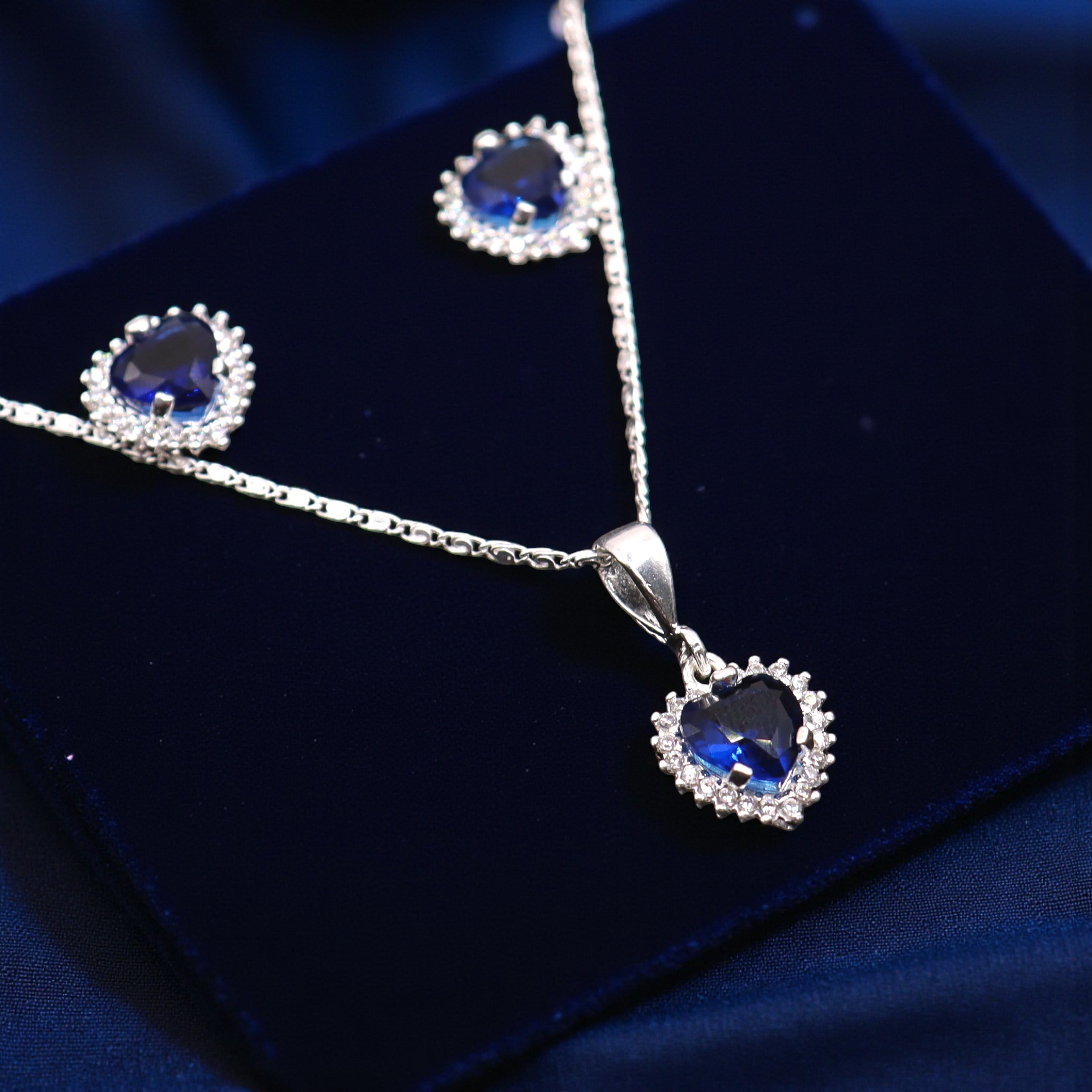 Aretes C/ Cadena Dije Corazón Azul en Plata .925