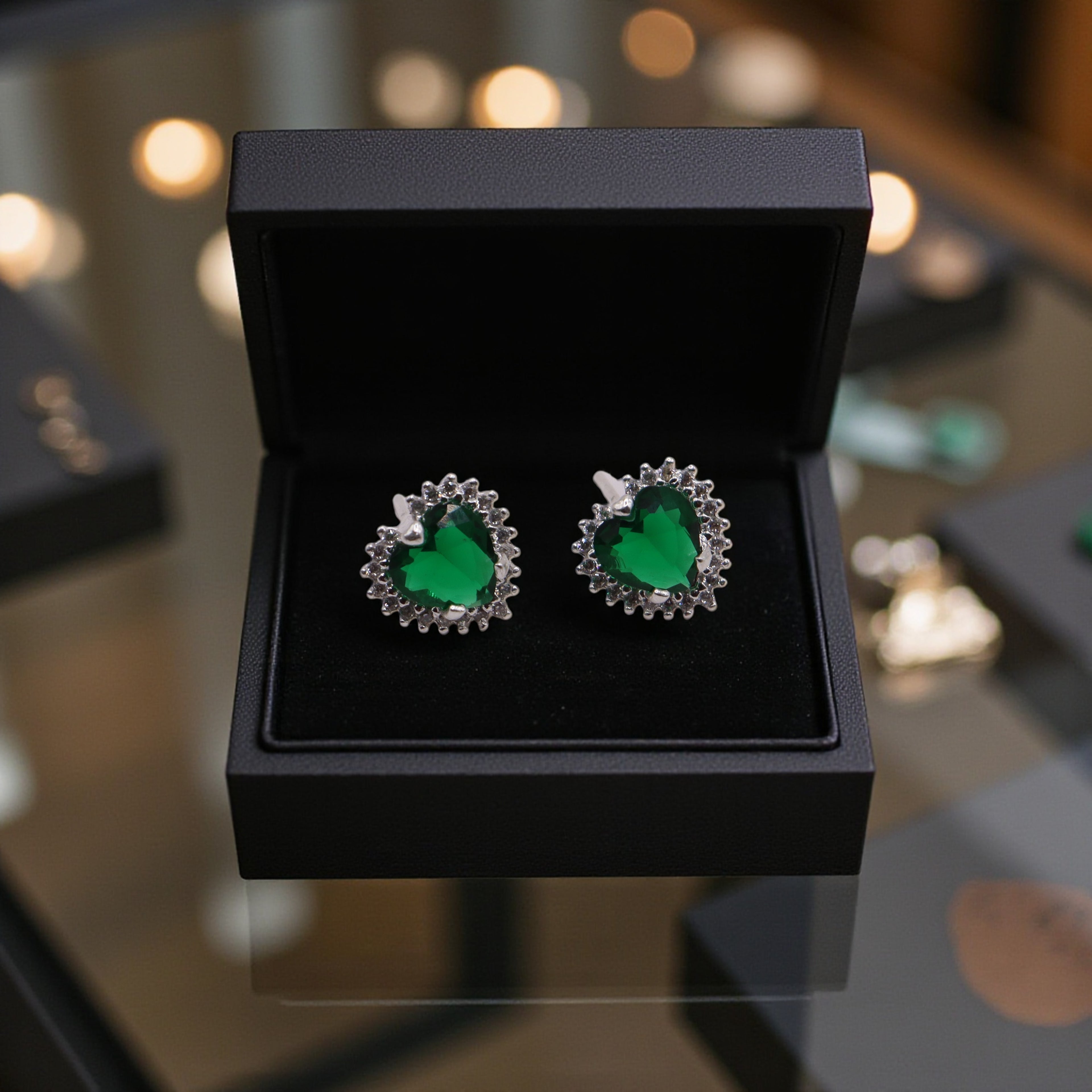 Aretes C/ Cadena Dije Corazón Verde en Plata .925