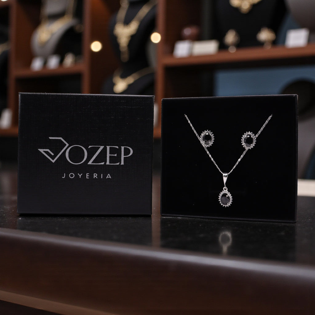 Aretes C/ Cadena Dije Ovalo Negro en Plata .925