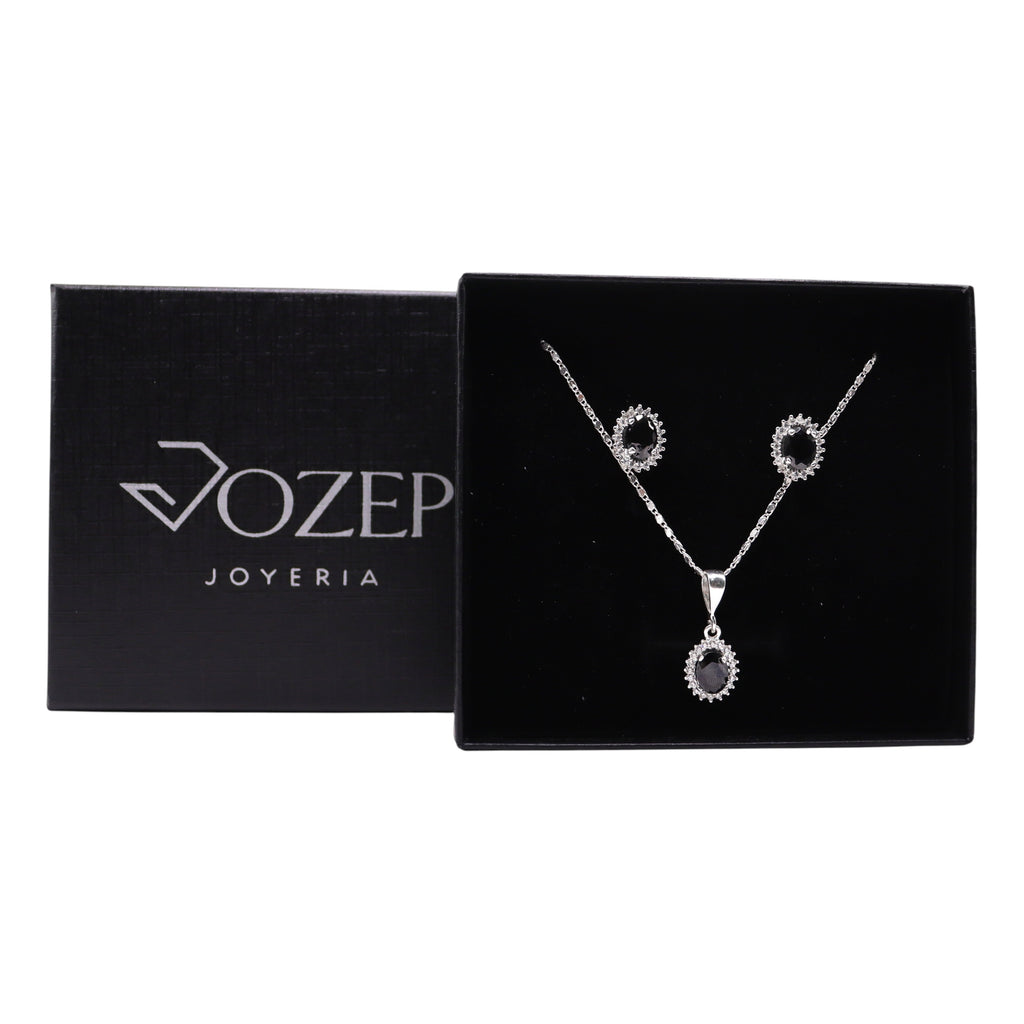 Aretes C/ Cadena Dije Ovalo Negro en Plata .925