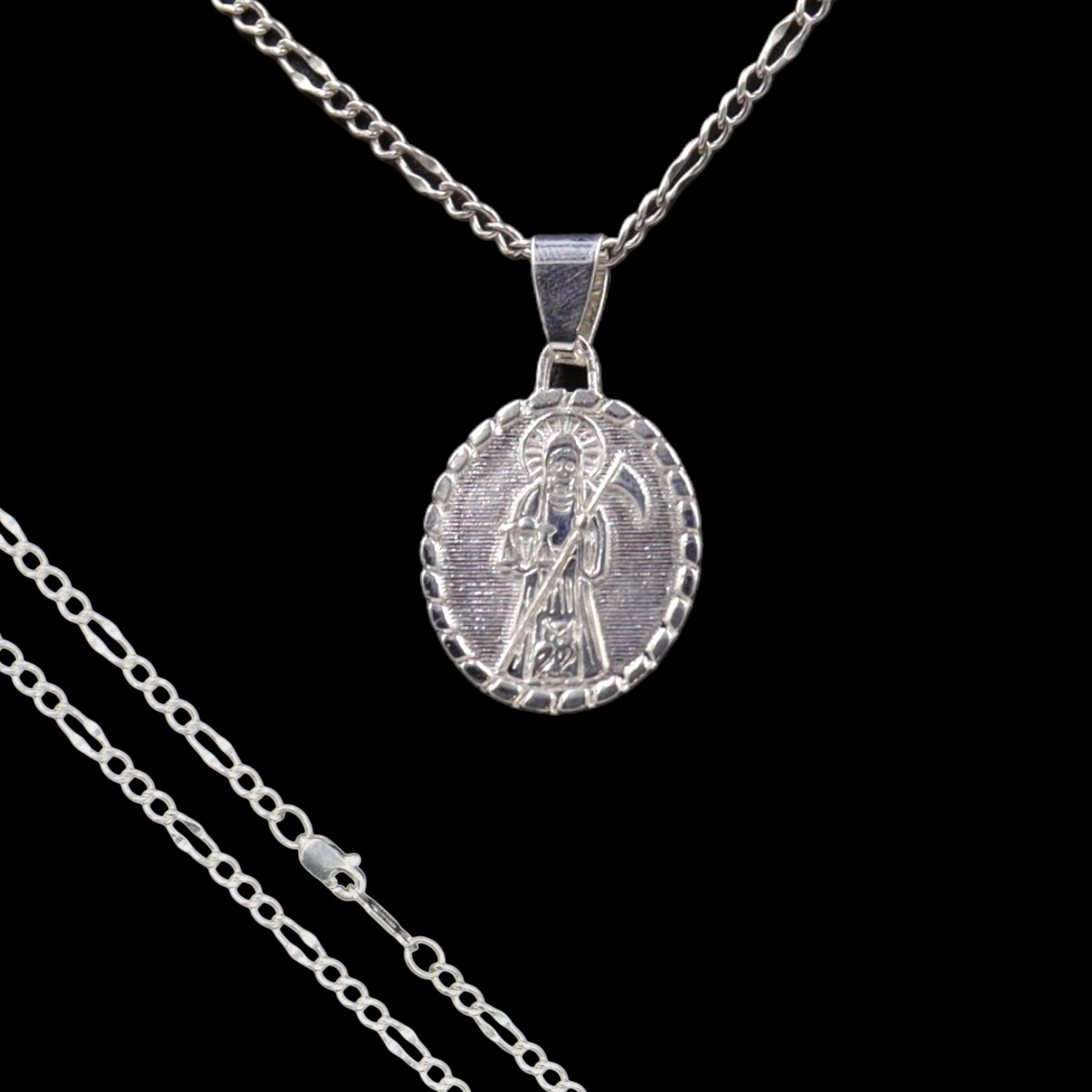 Medalla Santa Muerte + Cadena en Plata .925